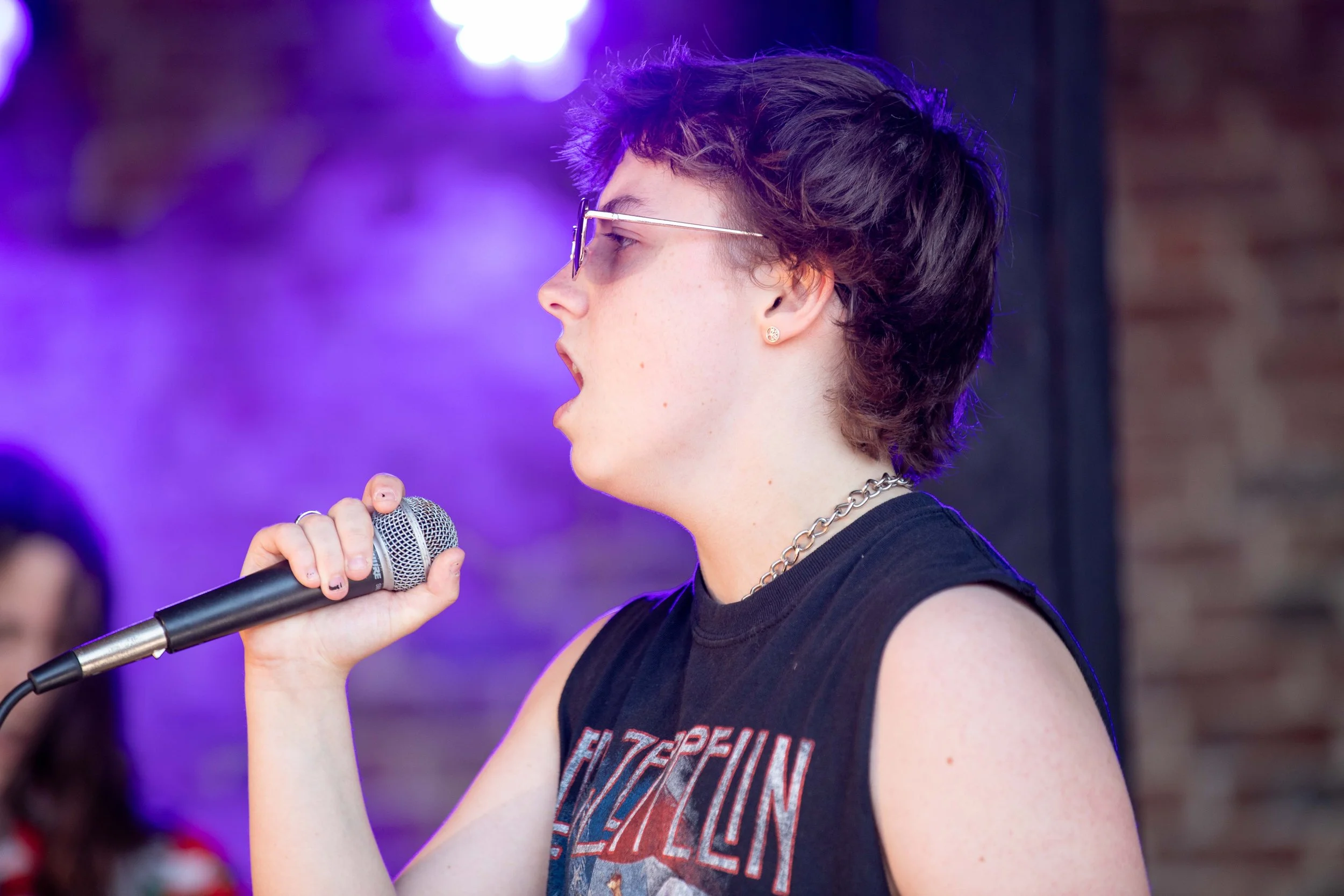 Hops in the garden 2023-5.jpg