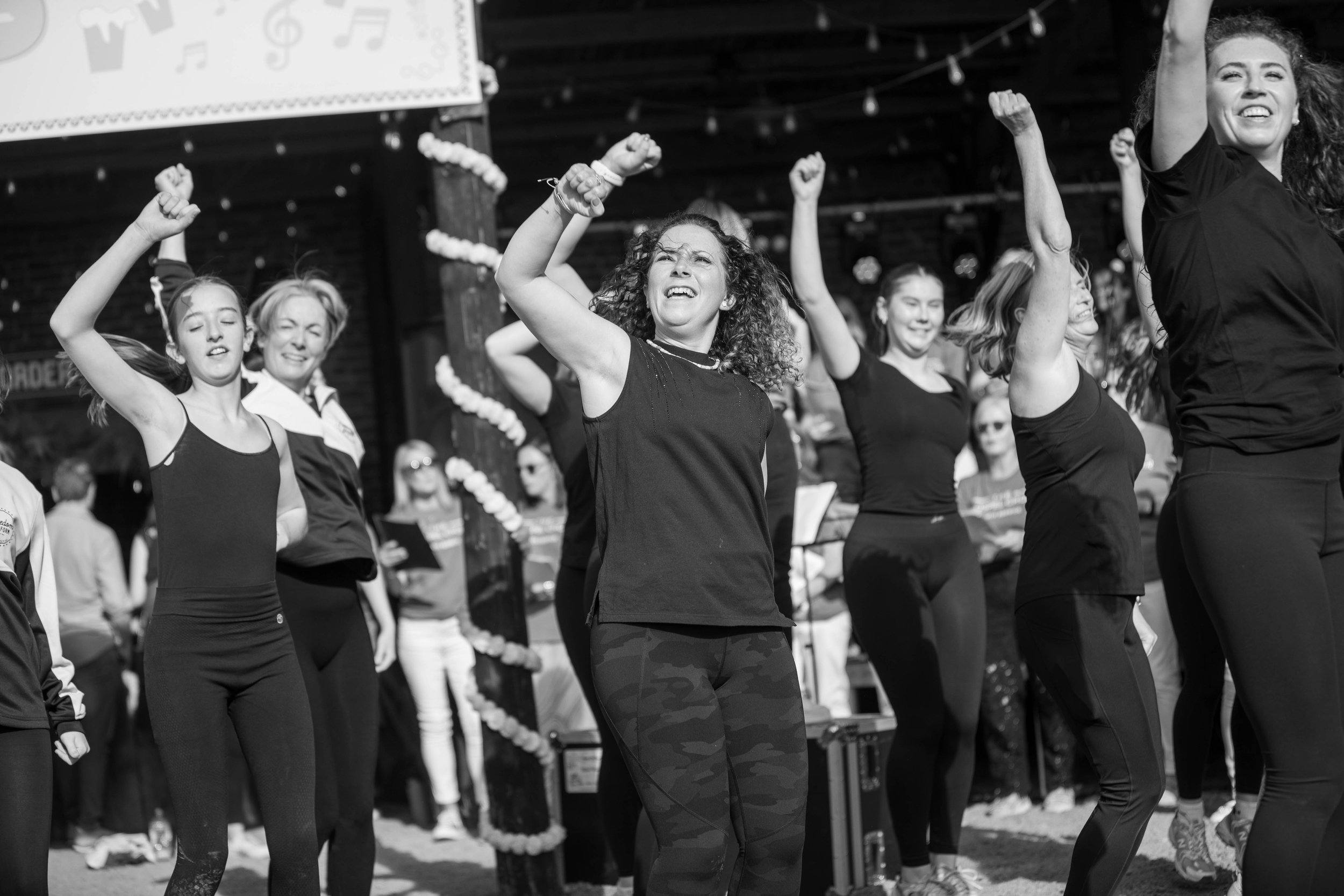 Hops in the garden 2023-73.jpg