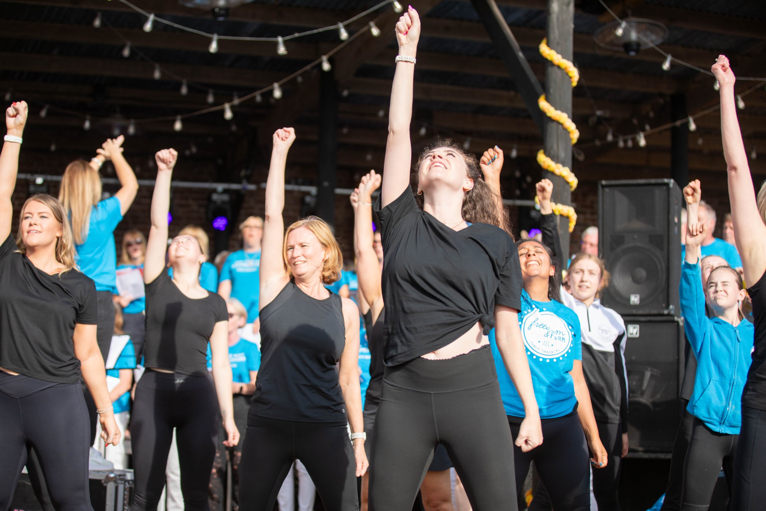 Hops in the garden 2023-76.jpg