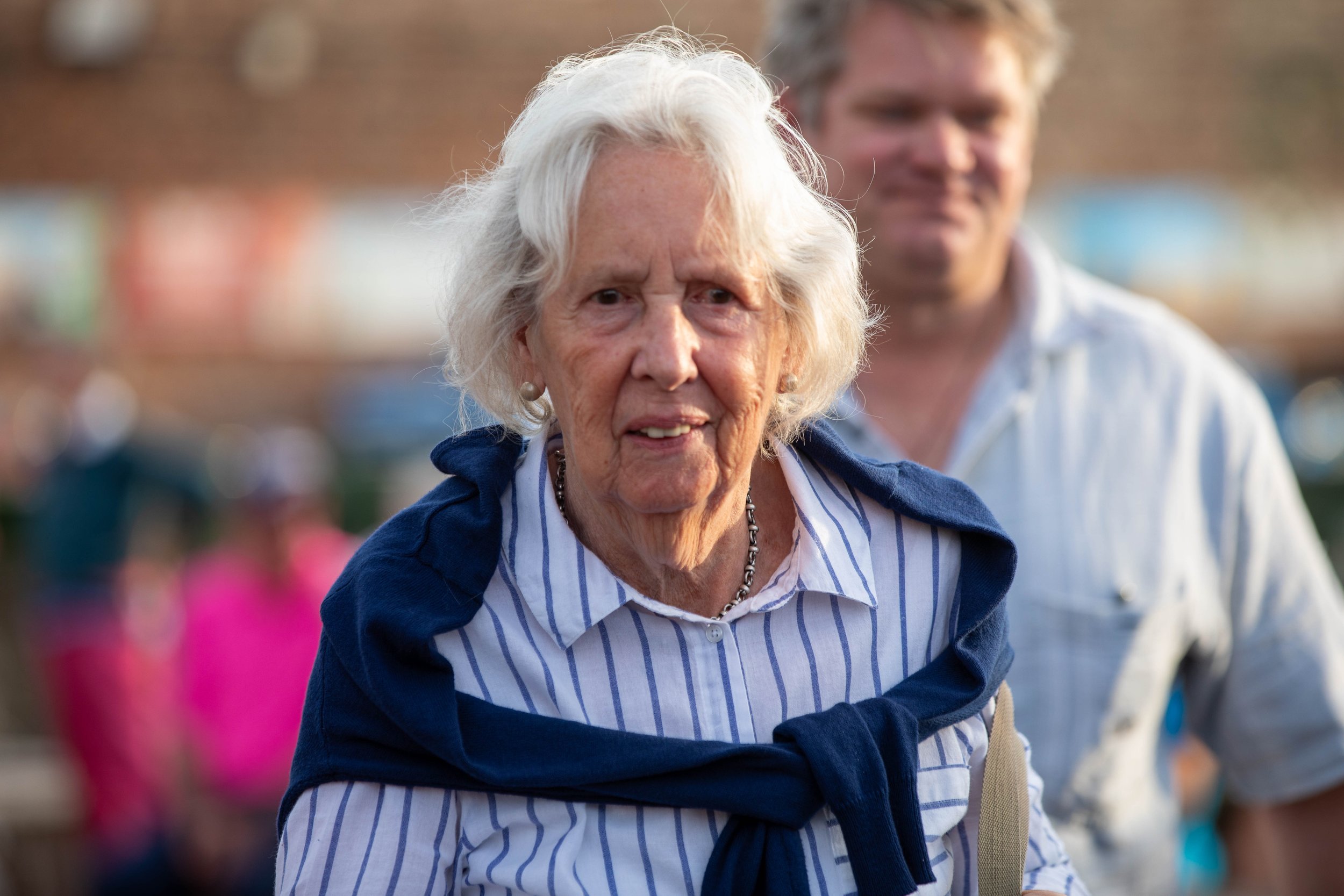 Hops in the garden 2023-26.jpg