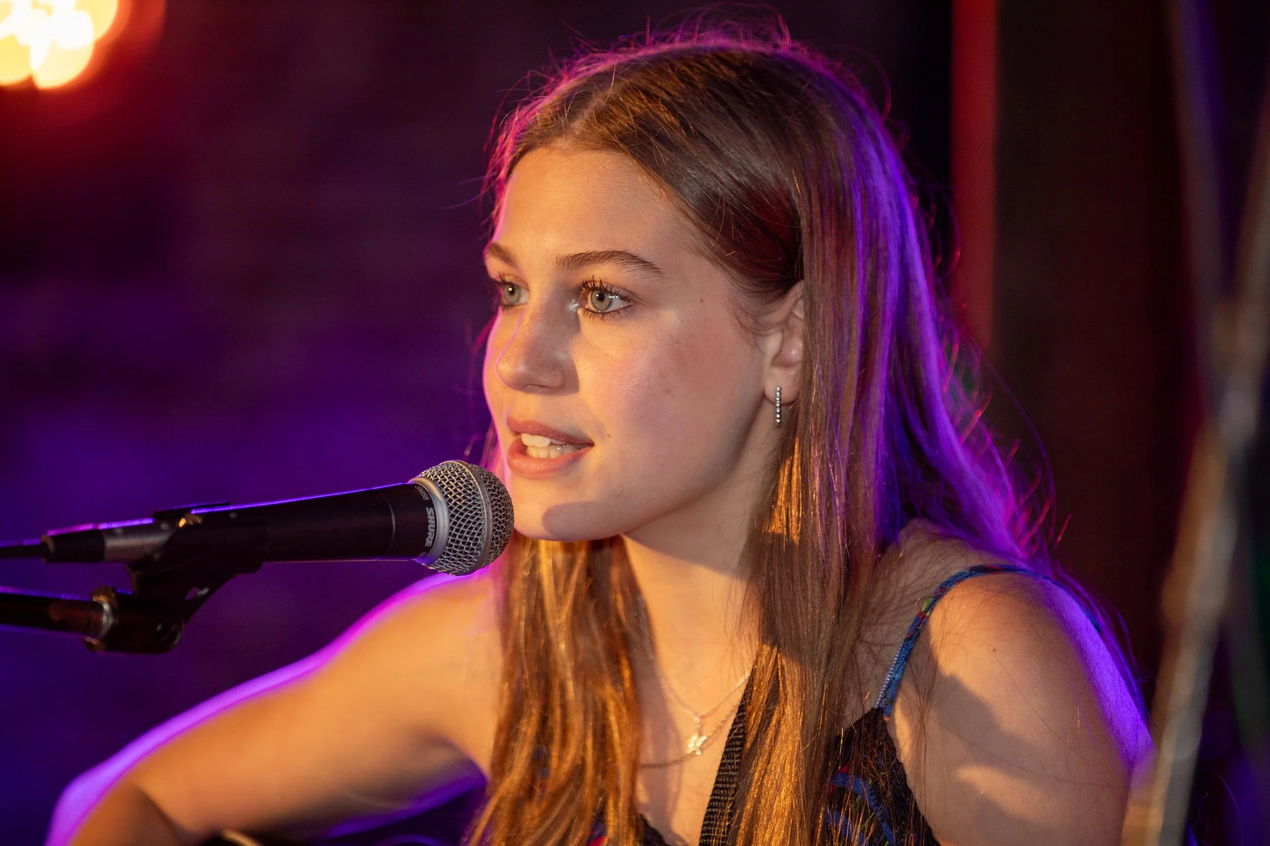 Hops in the garden 2023-109.jpg