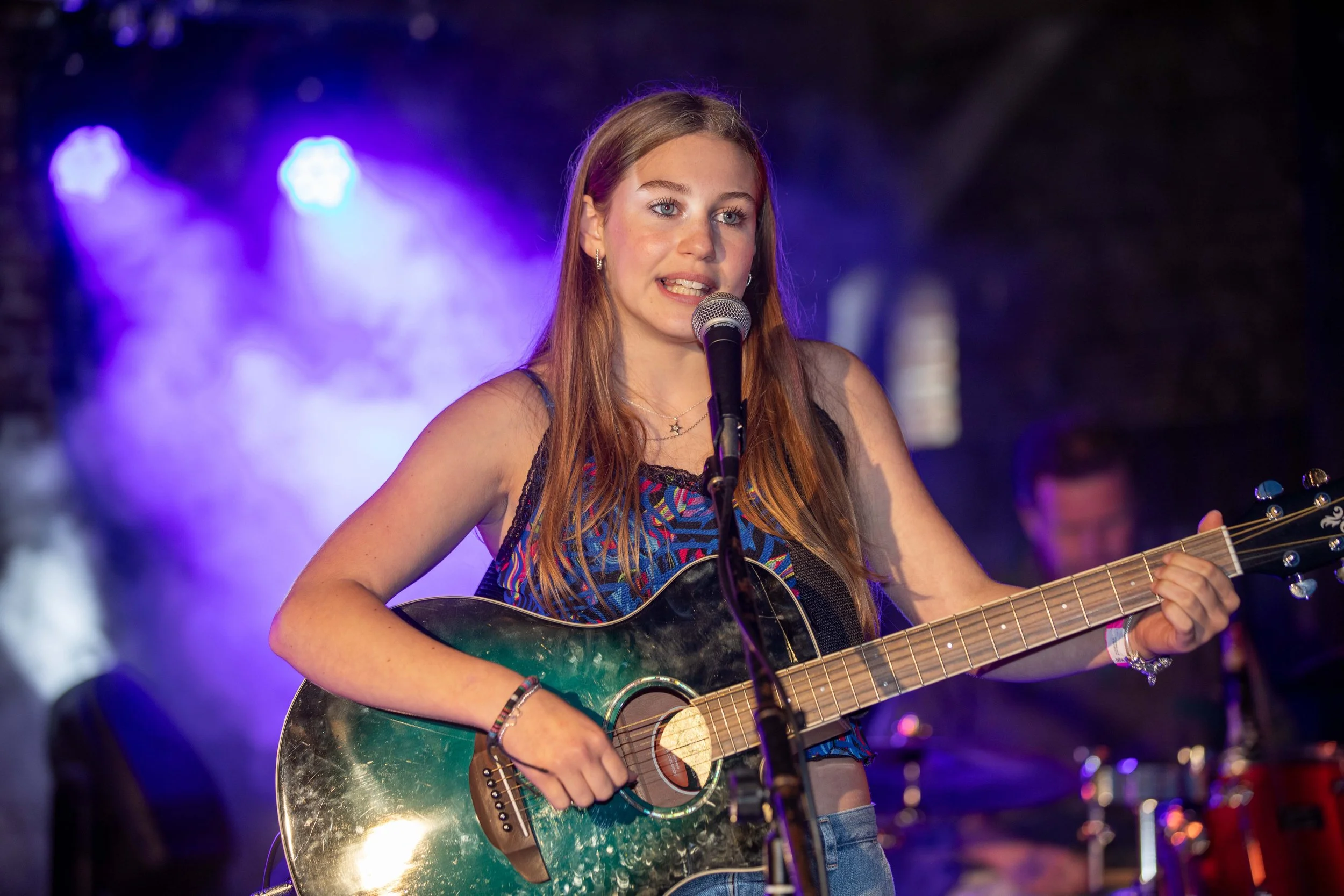 Hops in the garden 2023-130.jpg