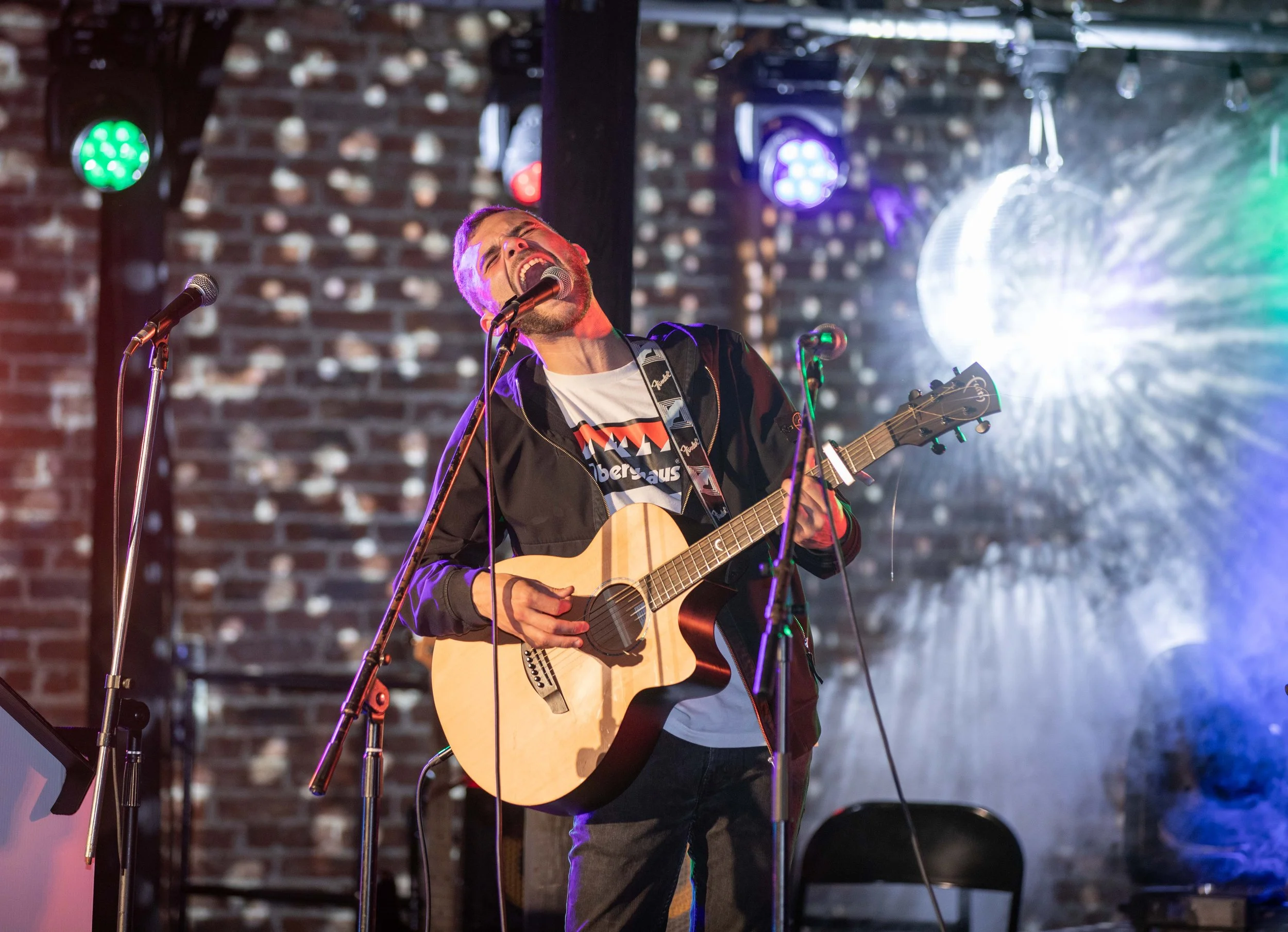 Hops in the garden 2023-190.jpg