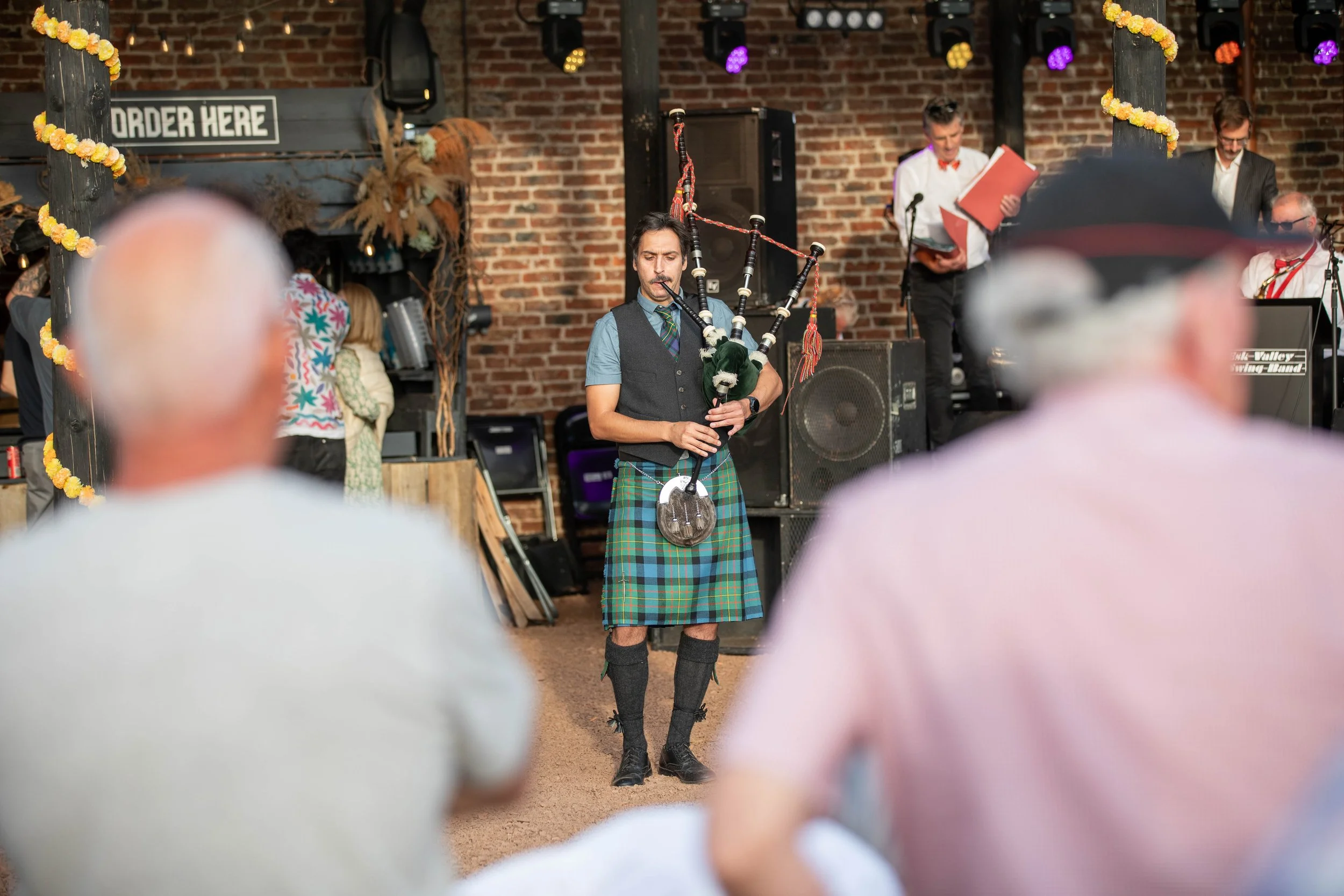 Hops in the garden 2023.jpg