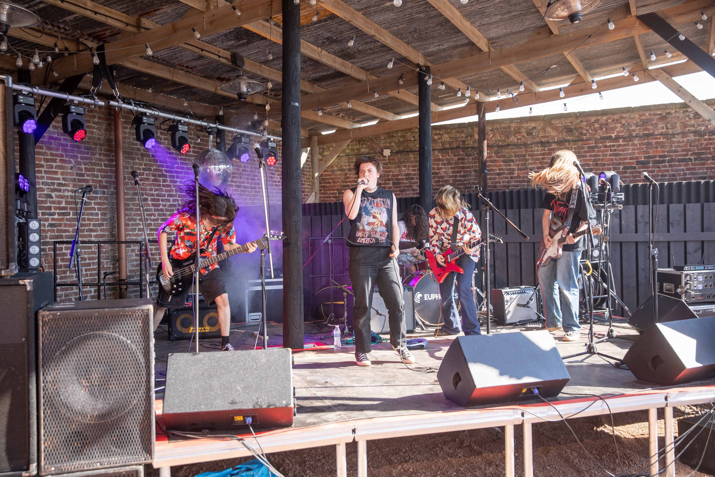 Hops in the garden 2023-12.jpg