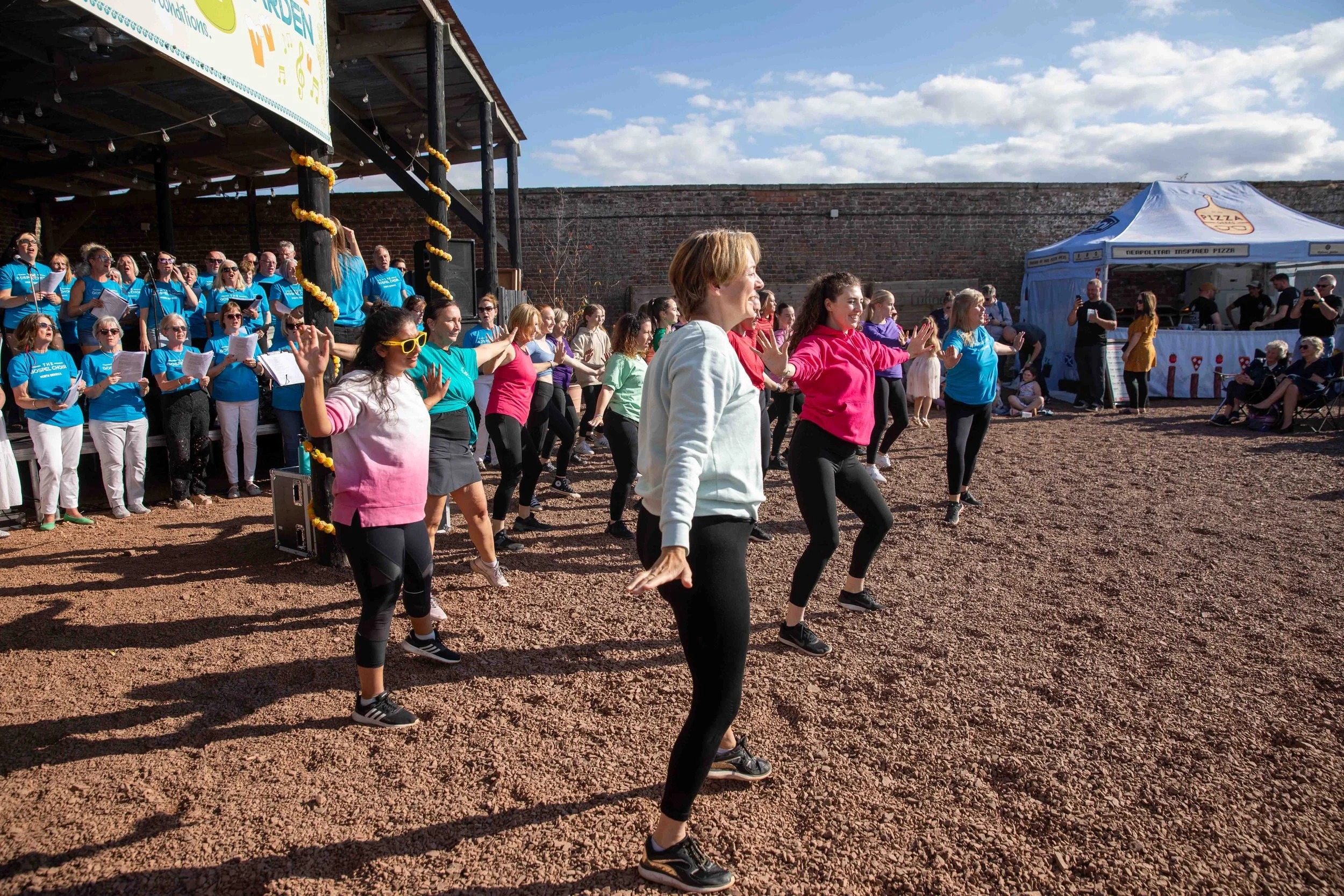 Hops in the garden 2023-33.jpg