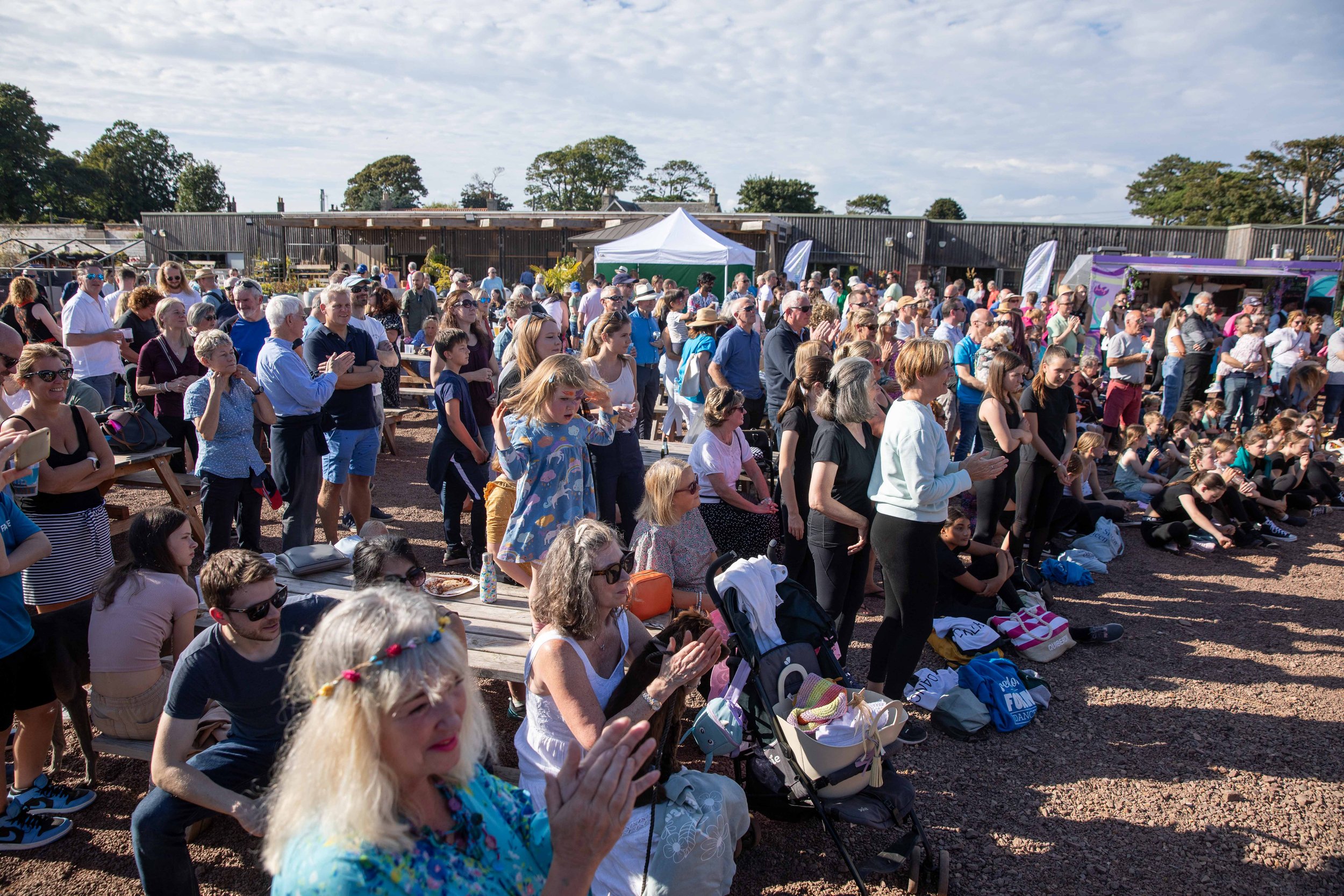 Hops in the garden 2023-38.jpg