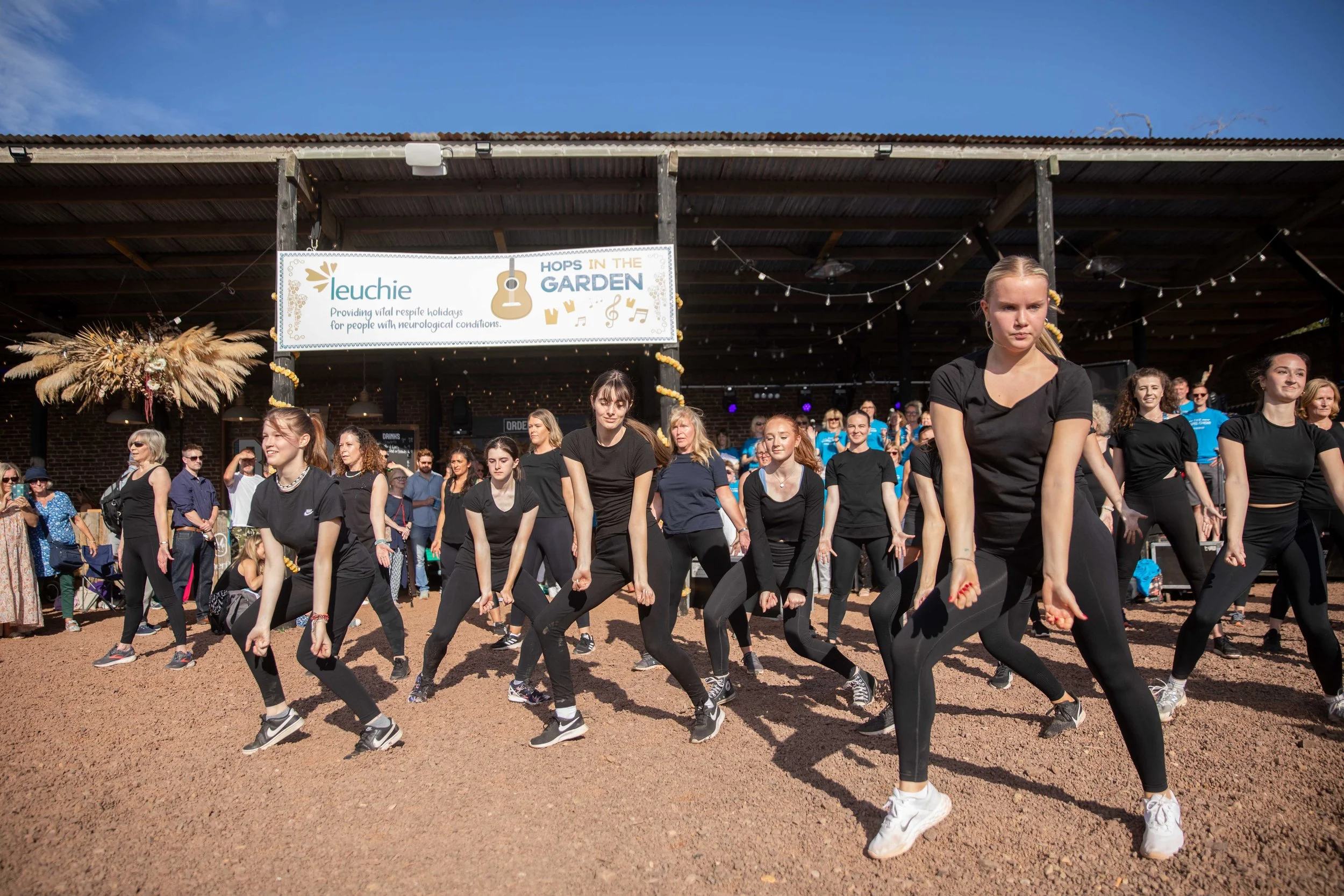 Hops in the garden 2023-43.jpg