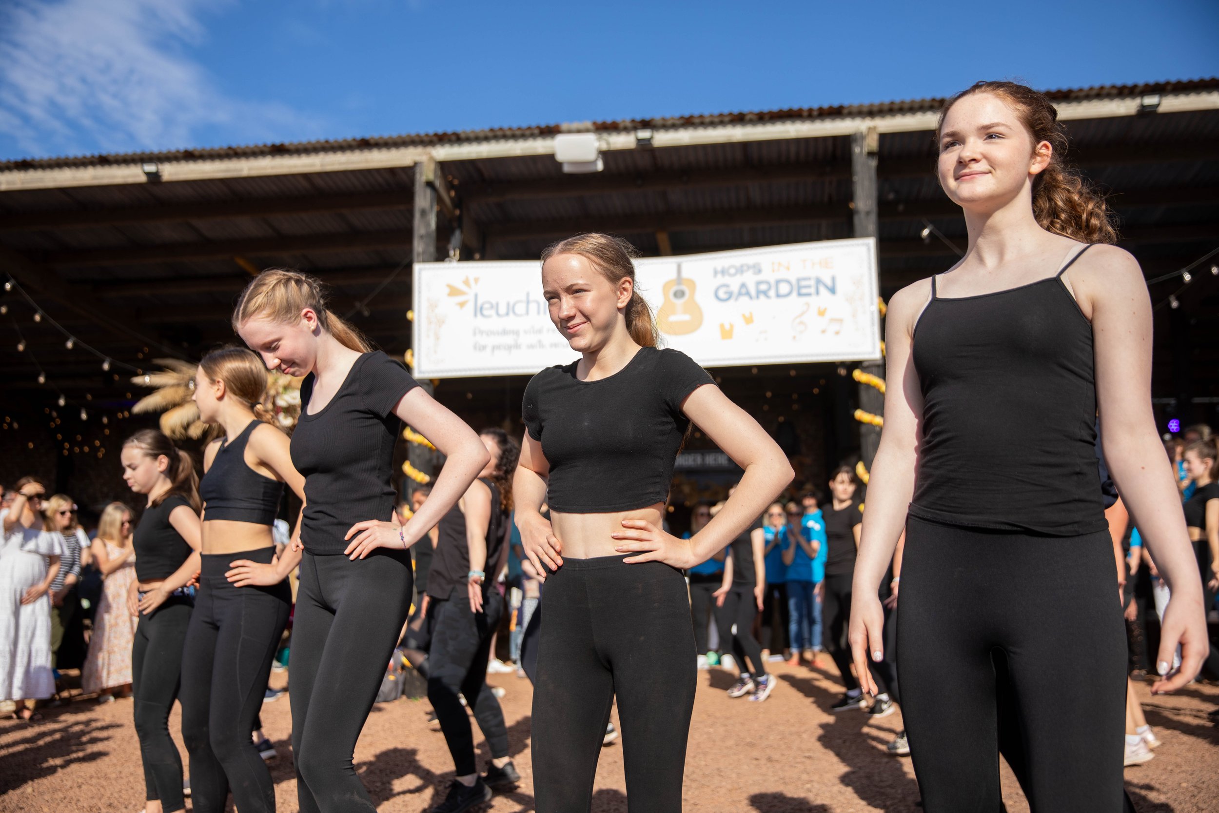 Hops in the garden 2023-45.jpg