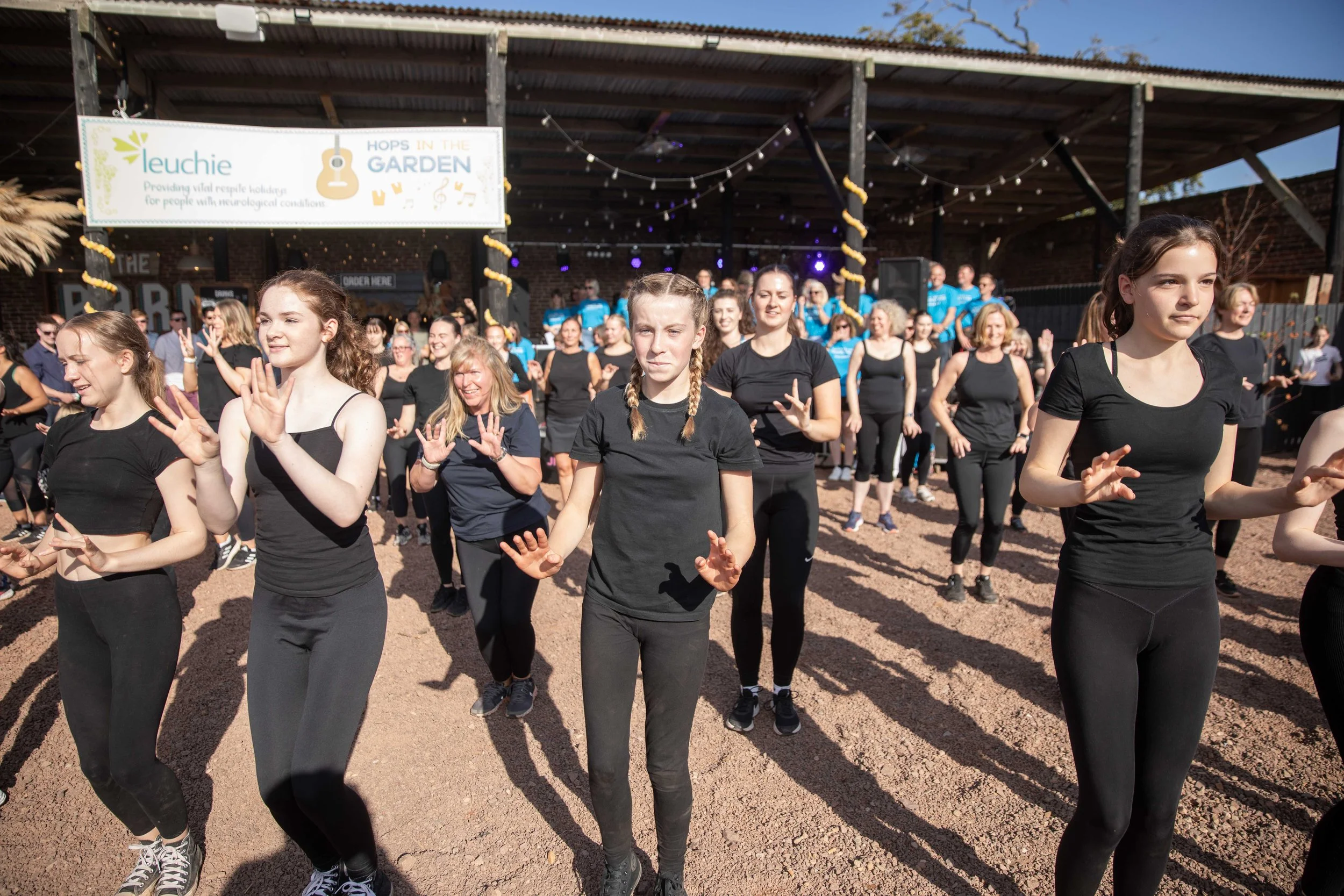 Hops in the garden 2023-48.jpg