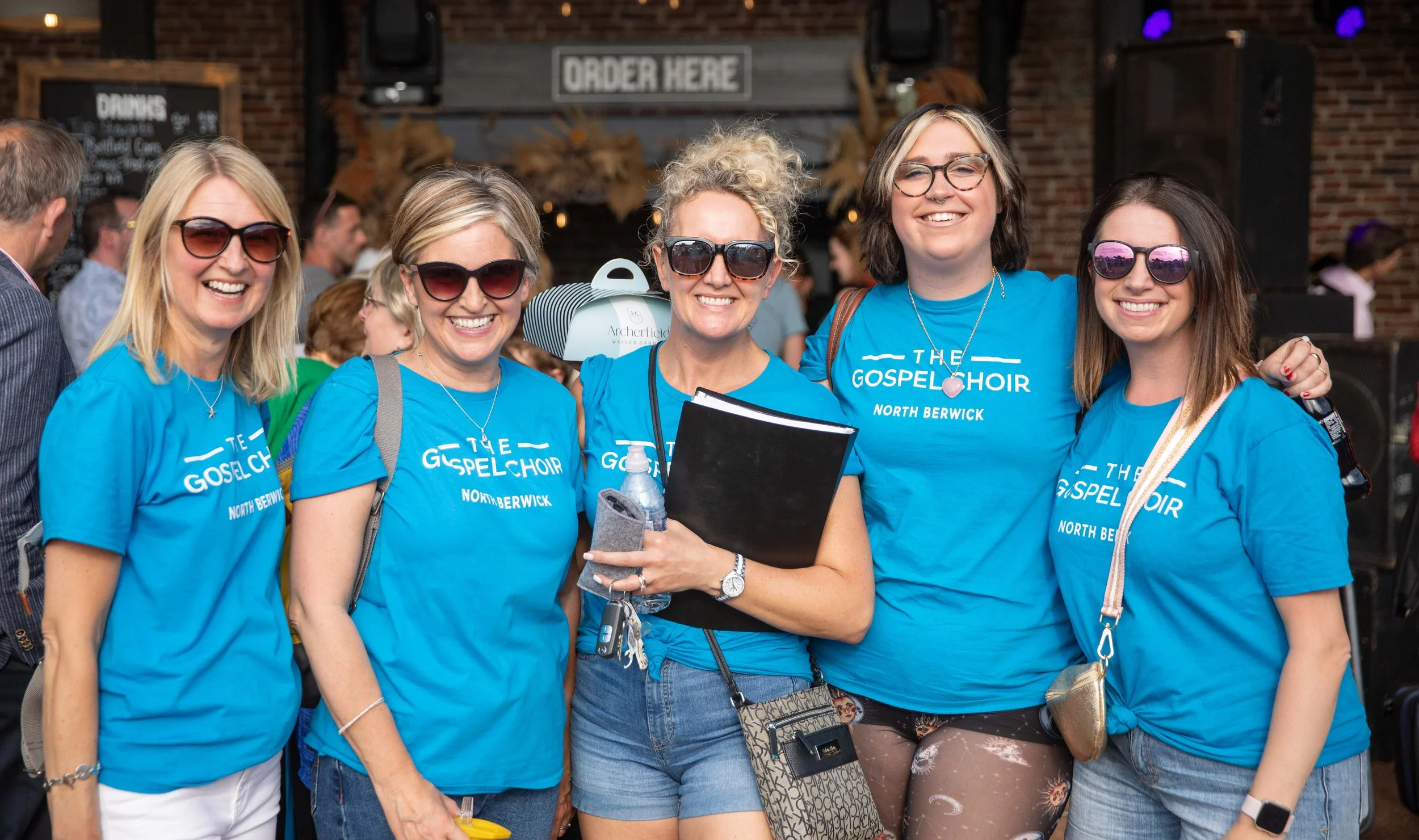 Hops in the garden 2023-54.jpg