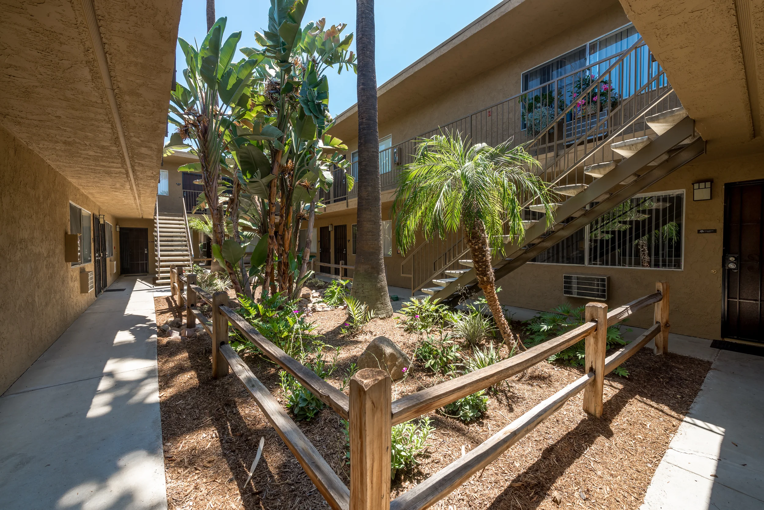Courtyard.jpg