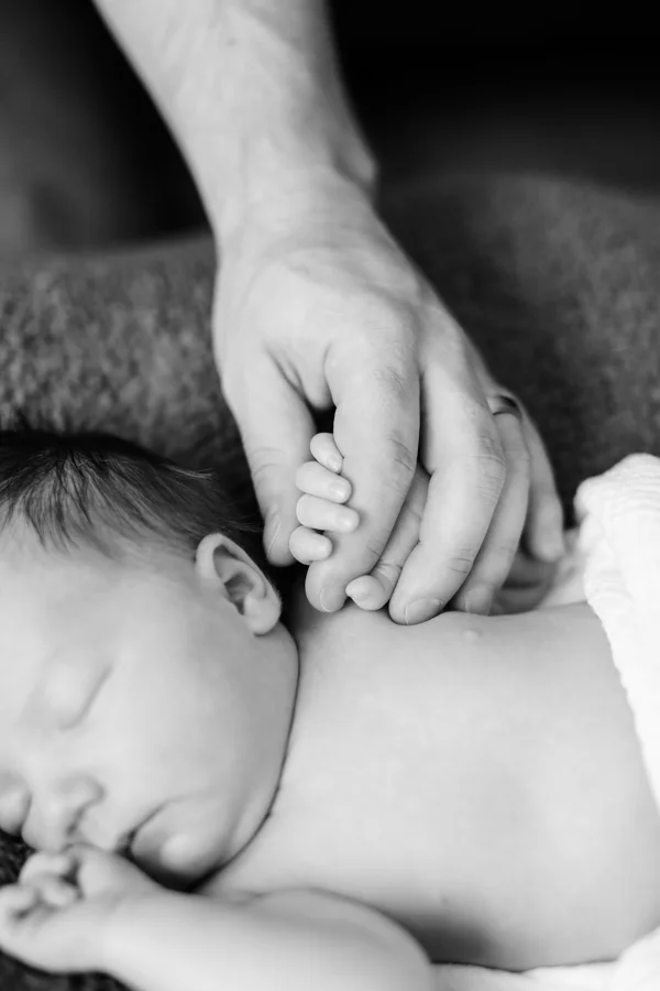 Baby_Riley-Newborns-9.jpg