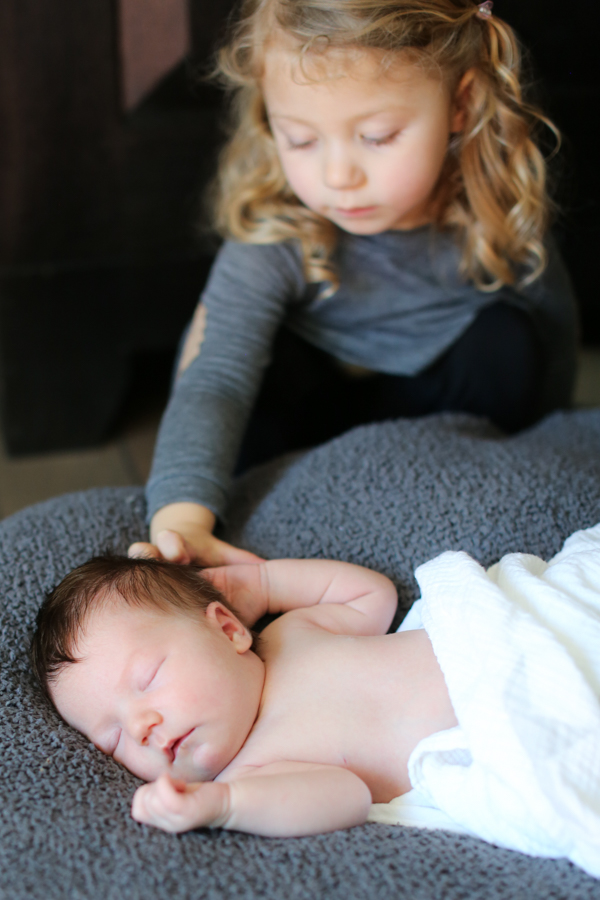 Baby_Riley-Newborns-13.jpg