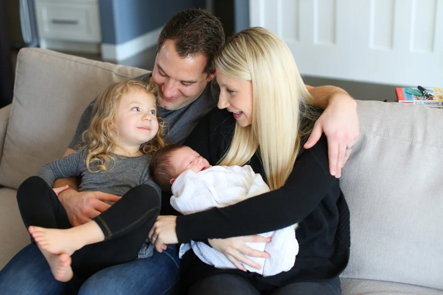 Baby_Riley-Newborns-15.jpg