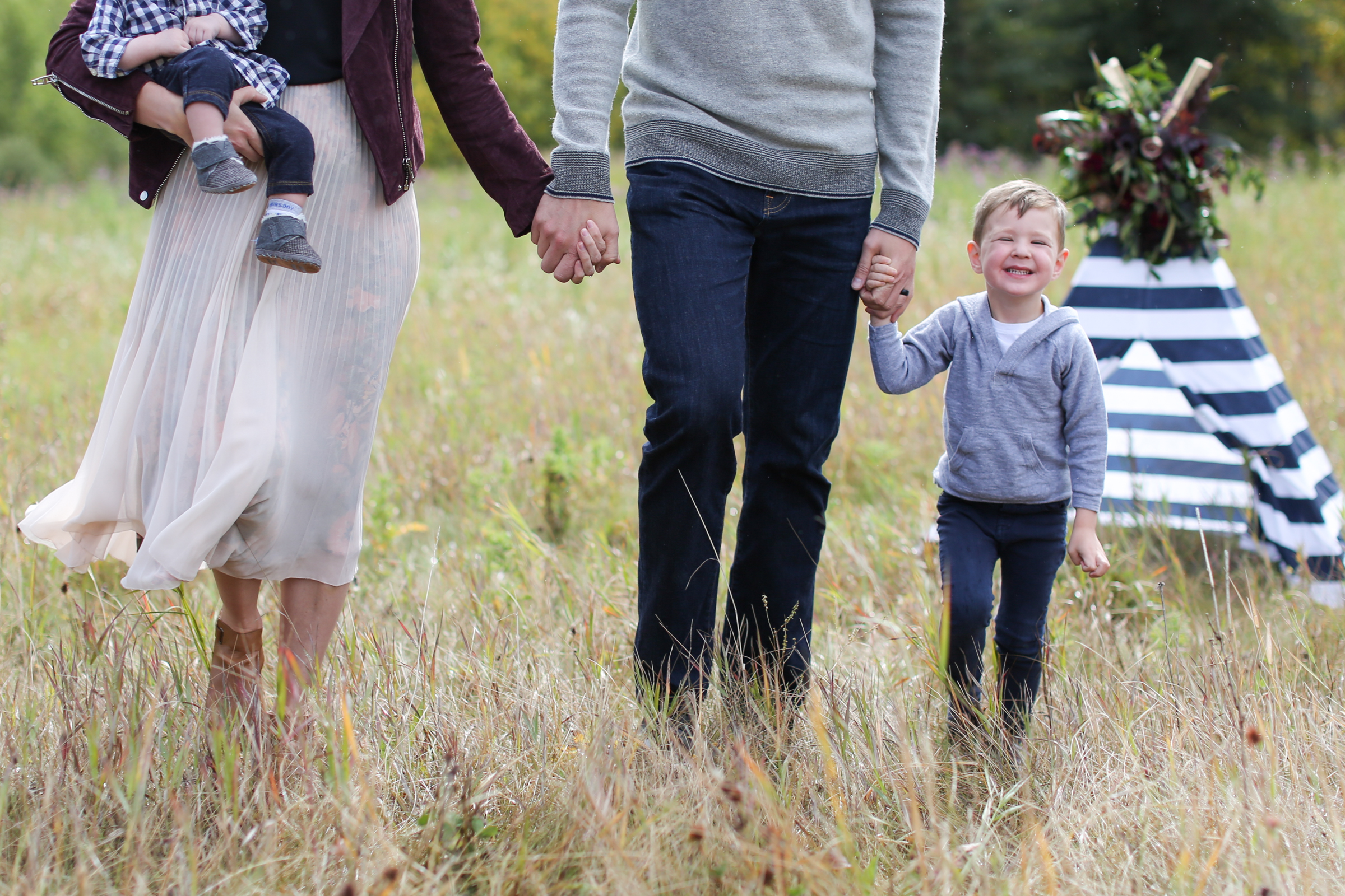 Fall-Family-Creative-Lindsay_Skeans_Photography-7.jpg