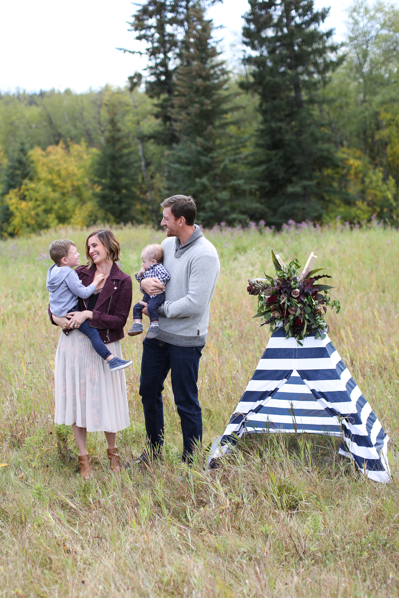 Fall-Family-Creative-Lindsay_Skeans_Photography-8.jpg