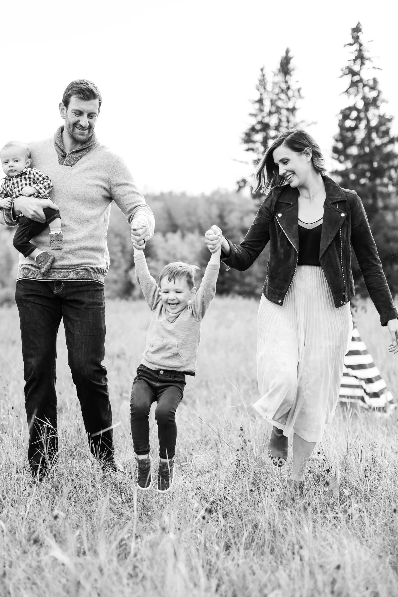 Fall-Family-Creative-Lindsay_Skeans_Photography-12.jpg