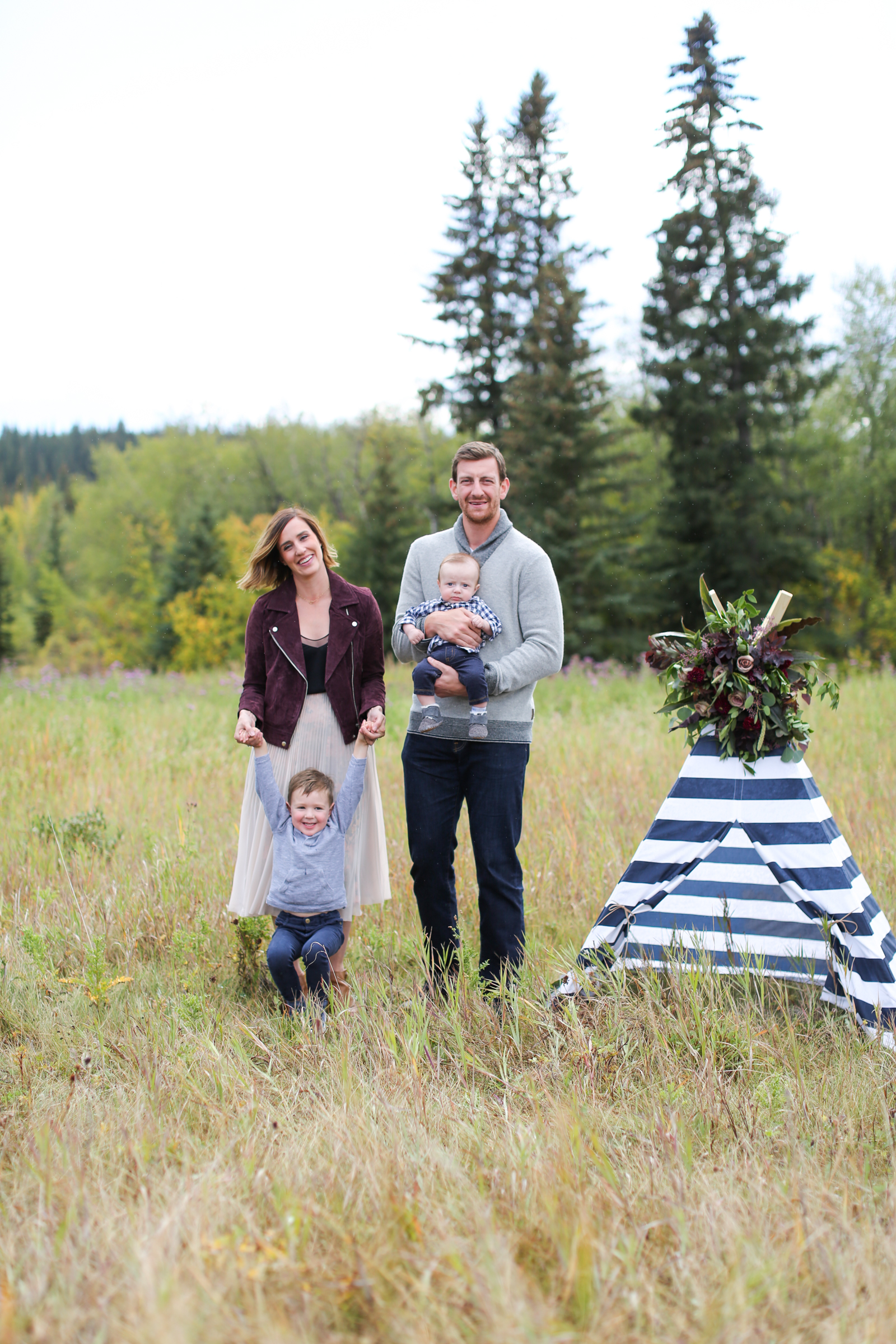 Fall-Family-Creative-Lindsay_Skeans_Photography-16.jpg