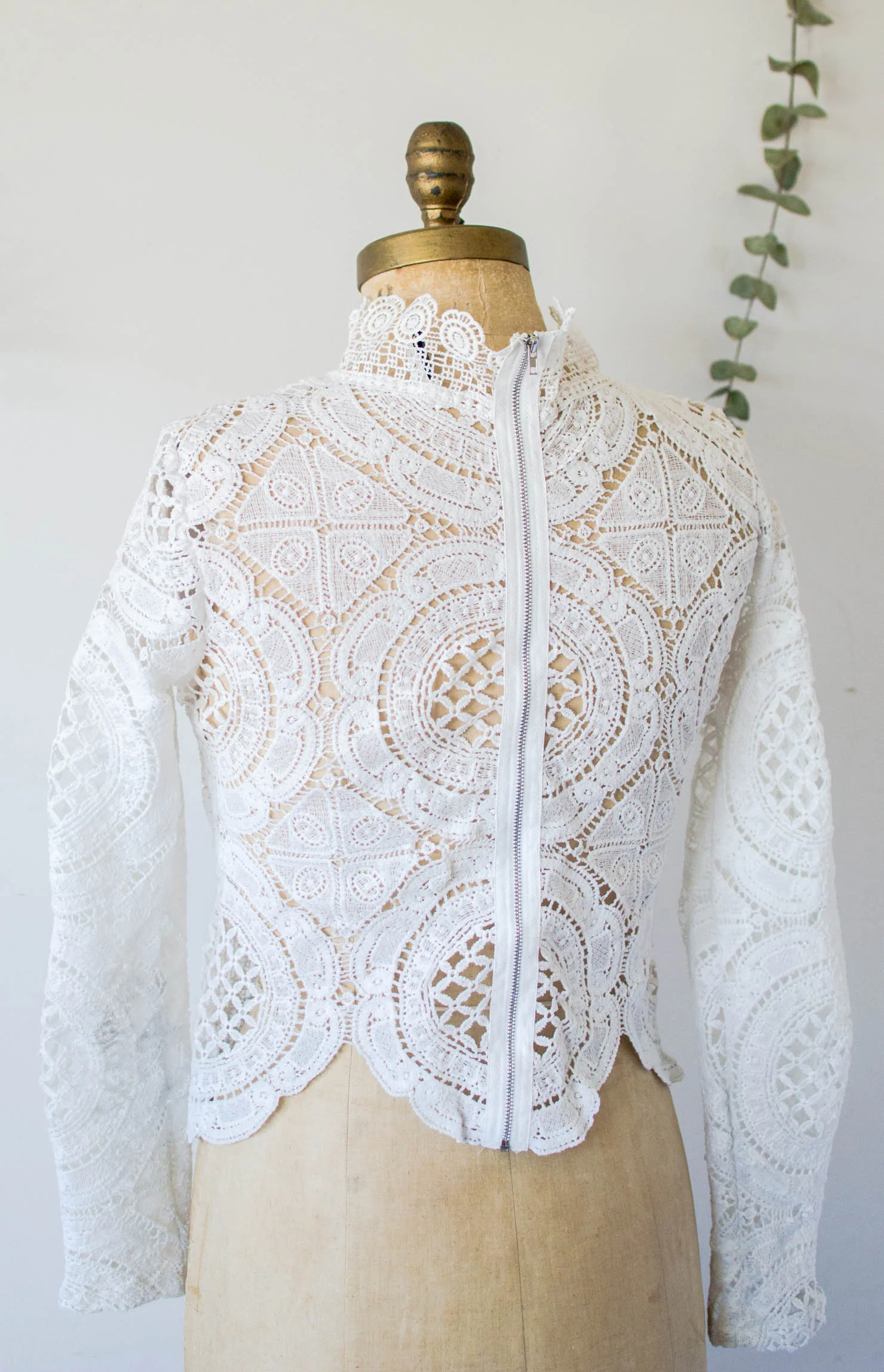 Adorned-0434.jpg