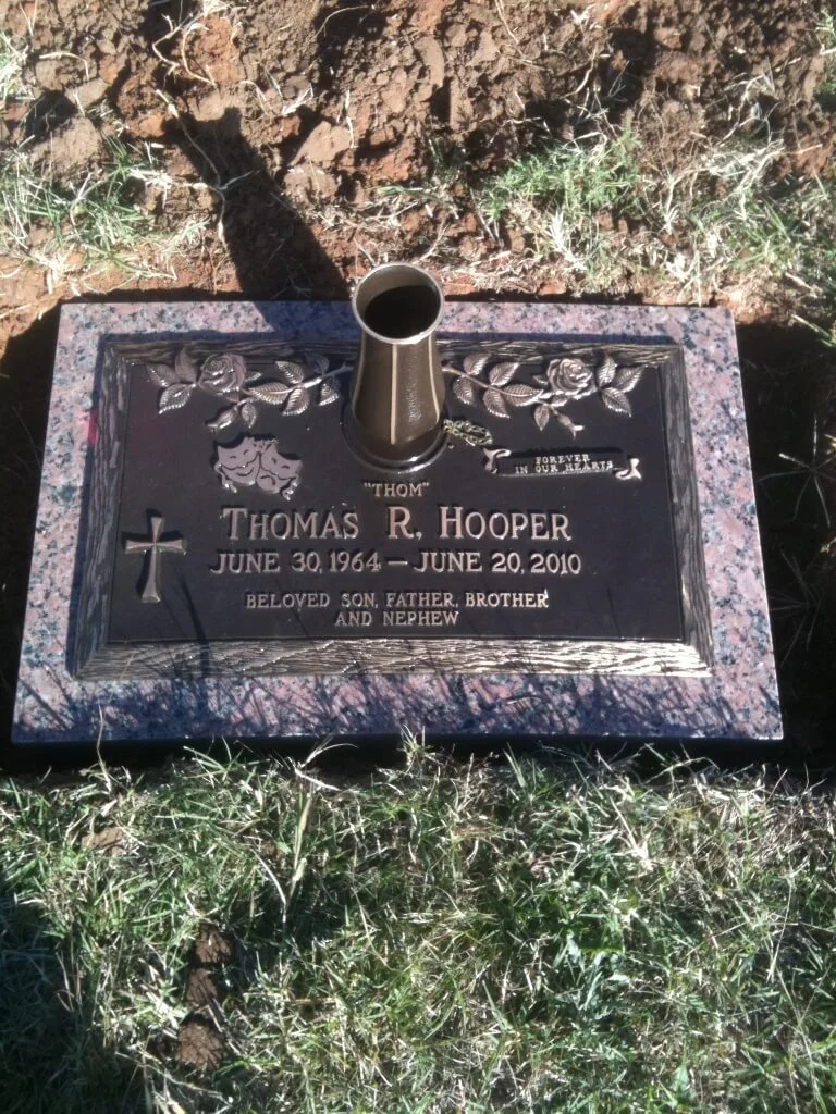 Single Companion Bronze Southwest Monument Bronze Memorials