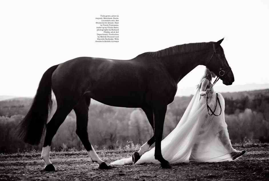 FEATURE-_-LUCREZIA-BUCCELLATI-V3_pdf_spread.compressed-5.jpg