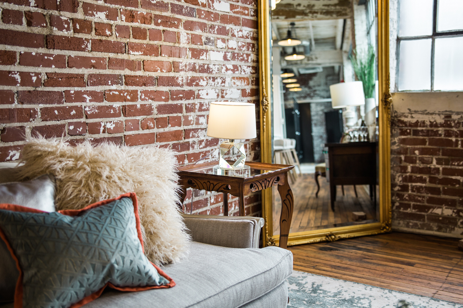 Women's Lounge.