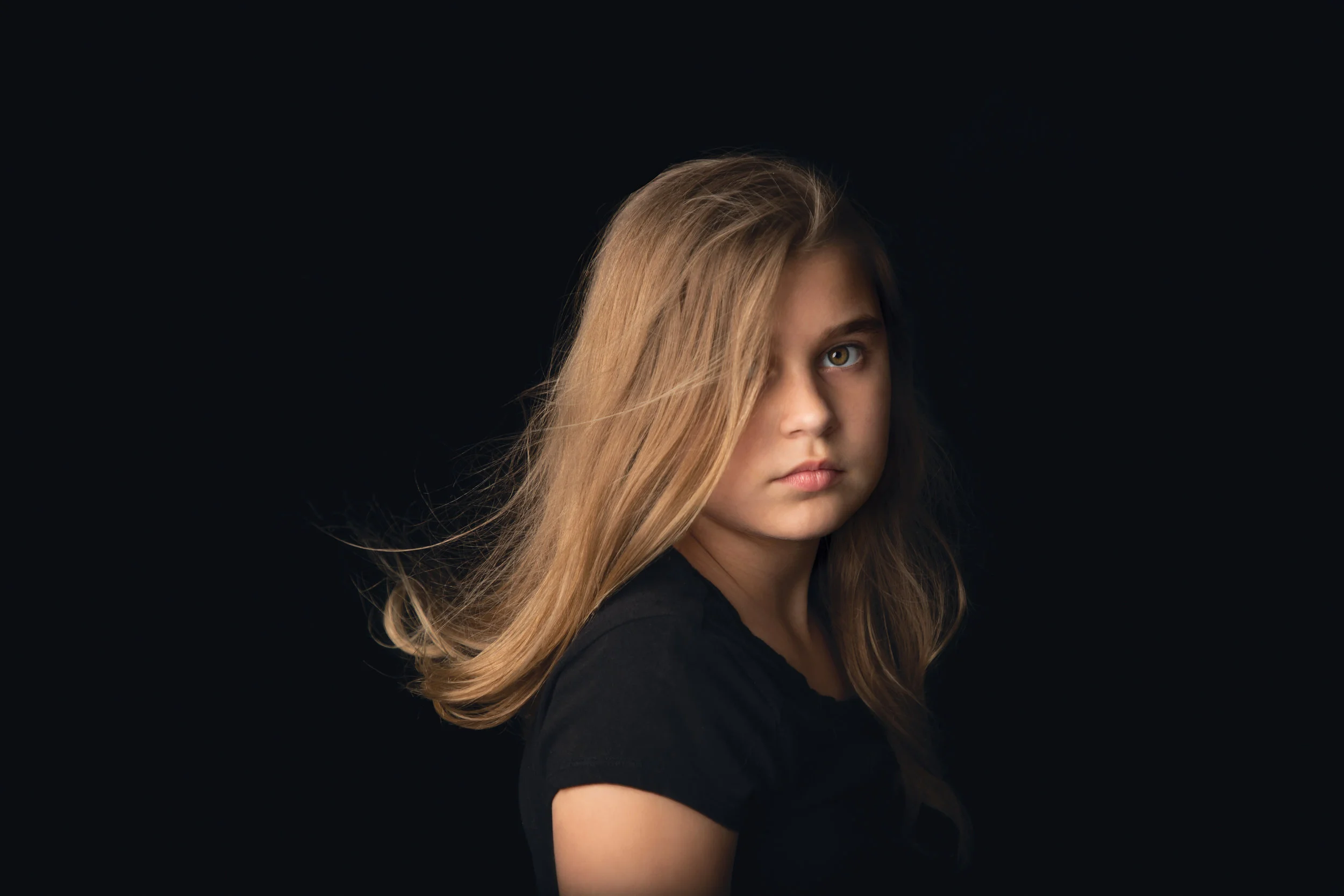 AMY GRITTON - "First Glance" ISO 200, 1/250, f 4.5, Canon 5D mk4, Canon 24-105L lens - shot at 70mm. Studio strobe lighting - one large octagonal softbox.