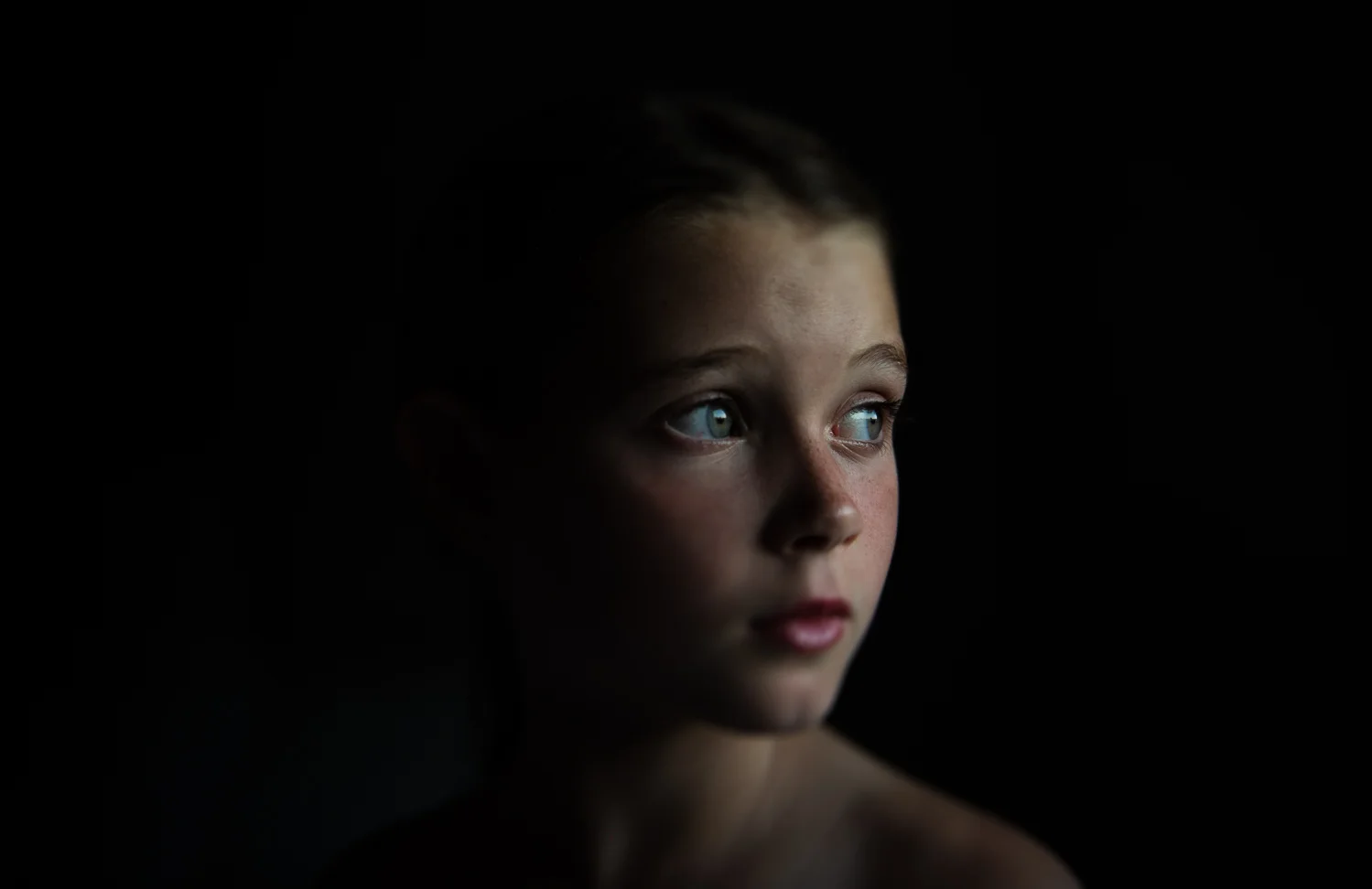 HELEN WHITTLE - “Her, in colour” 38mm, ISO500, 1/200, f/2.8