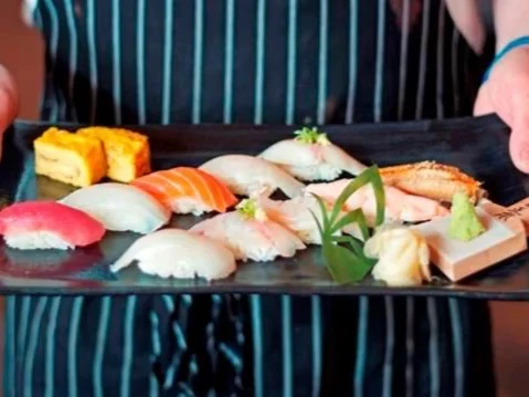 PABU_Sushi_Platter_lifestyle_copy.jpg