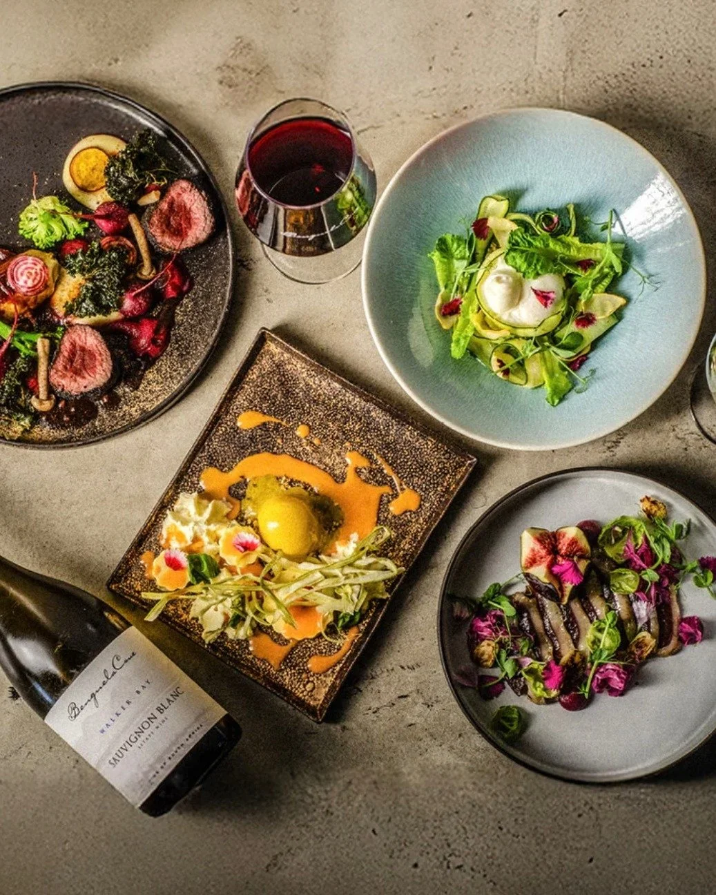 Hospitality at its finest.
From vineyard tours with friends and champagne-filled laughter to immersive art galleries and luxurious boat cruises - every moment at Benguela Cove is an unforgettable escape.

At Baobab, we&rsquo;re proud to support a wid