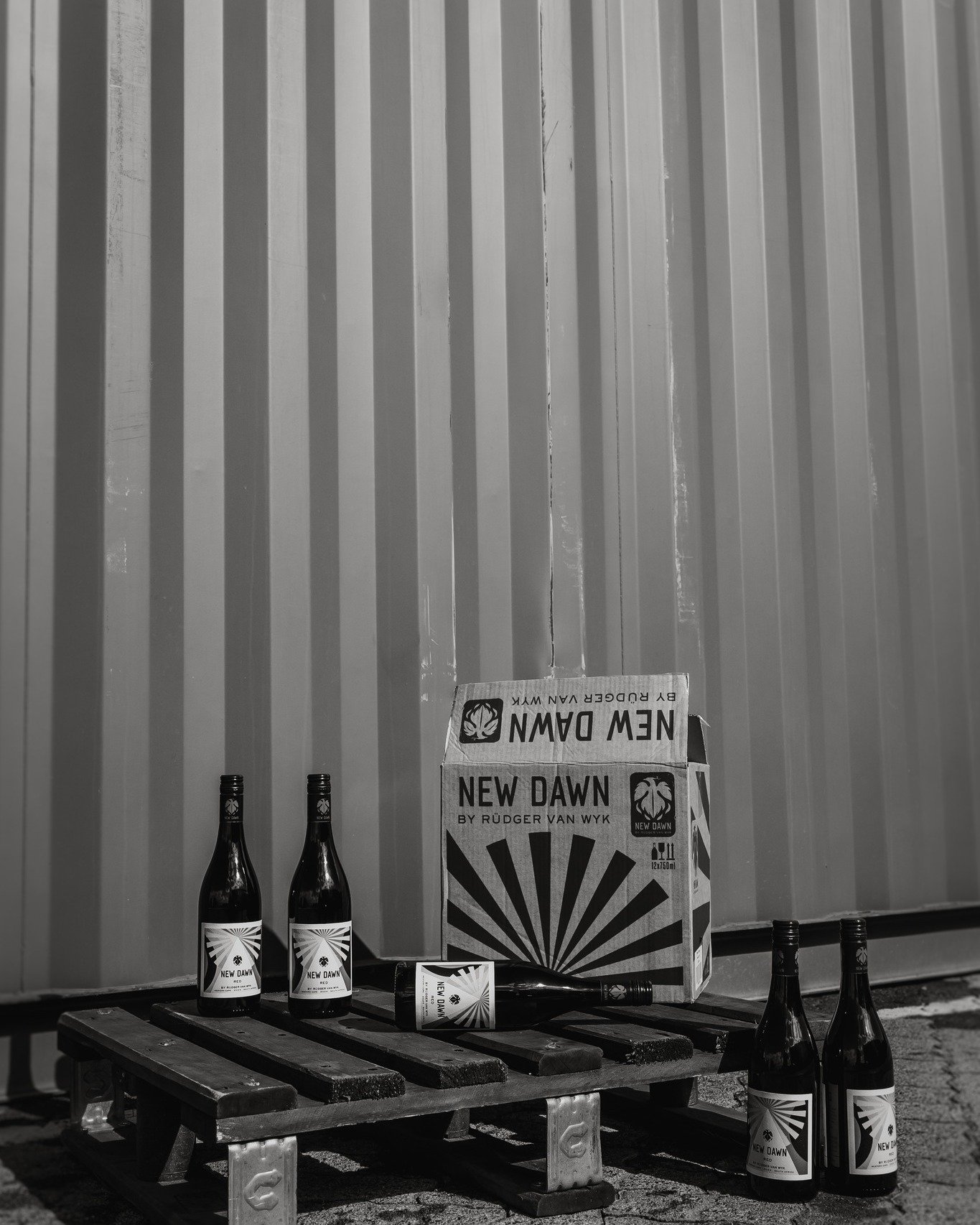 New Dawn&rsquo;s wines don&rsquo;t just taste incredible - they arrive in the most beautiful boxes.

A range you want in your book, in your shop, in your restaurant, and in your home cellar. Currently five wines in the collection, each with its own s