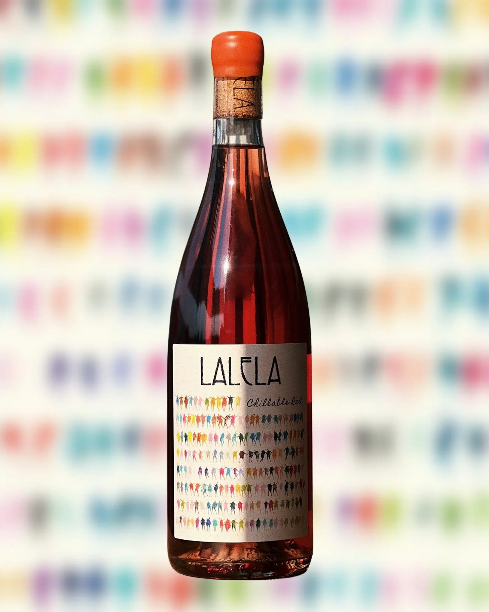 Spring is calling, and this is the bottle to open.

Lalela Chillable Red is bright, easy, and made for that first real stretch of sunshine - lighter evenings, open windows, slower lunches, and glasses poured just a little cooler.

As the seasons star