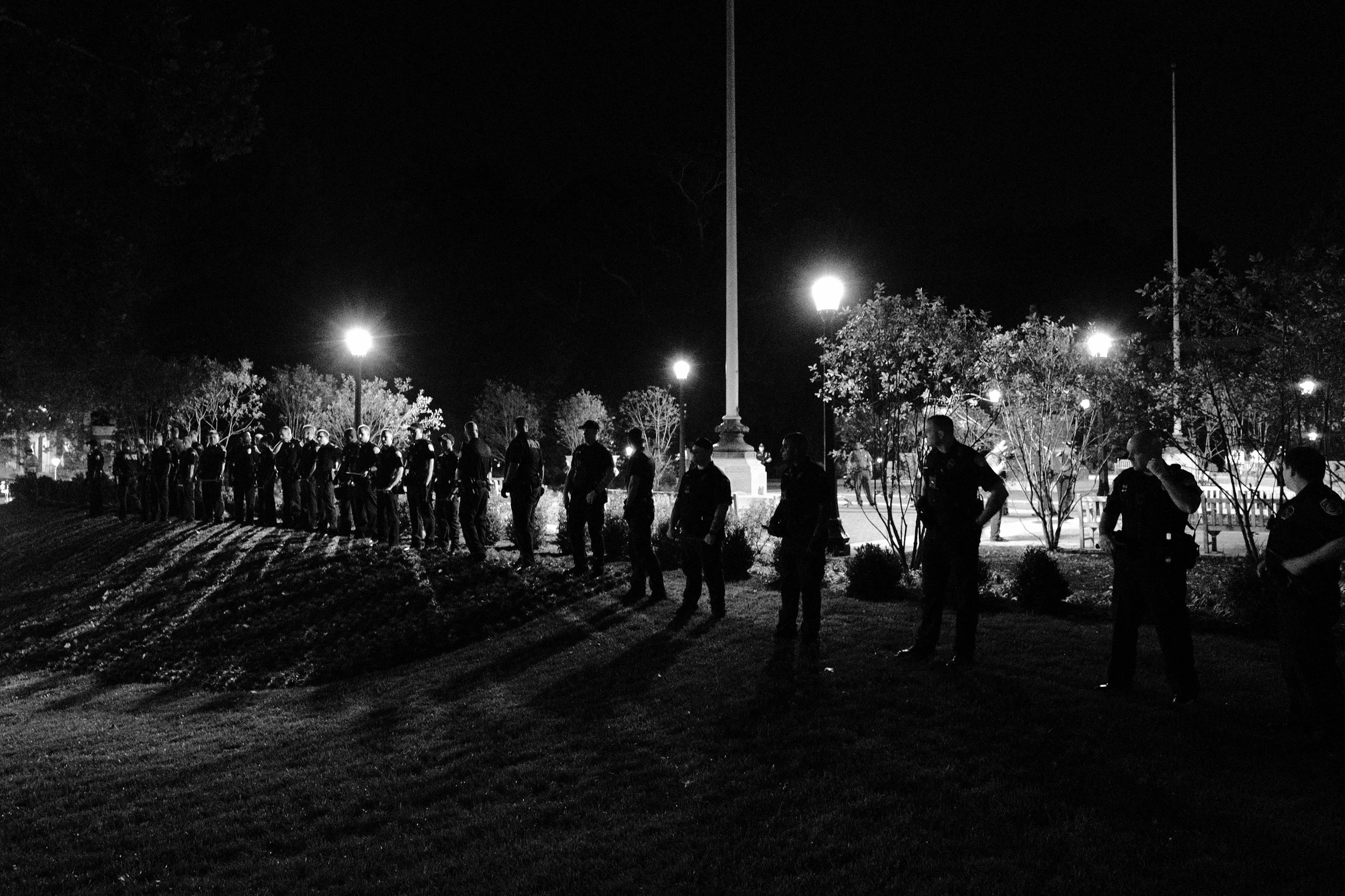 Police waited until the fighting was over and most of the white supremacists dispersed before lining up with cudgels at the ready to push injured students, protesters, citizens, and journalists away from the Thomas Jefferson Memorial. Quiet, and a sense of defeat, descended as people left in small groups, trying to reach their cars and homes in safety.