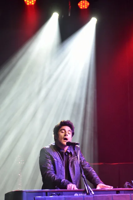 10251175_web1_bronxsoulreview-nov04-16_008.jpg