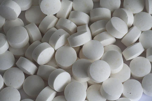 pills_by_grumpy-puddin.jpg