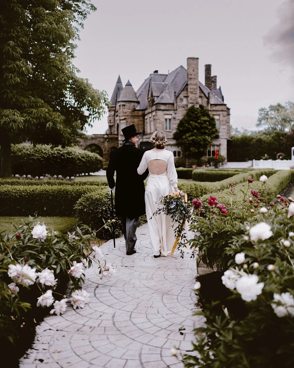 downton abbey inspired wedding