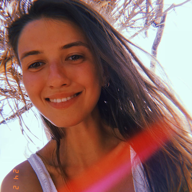 shameless happy selfie
