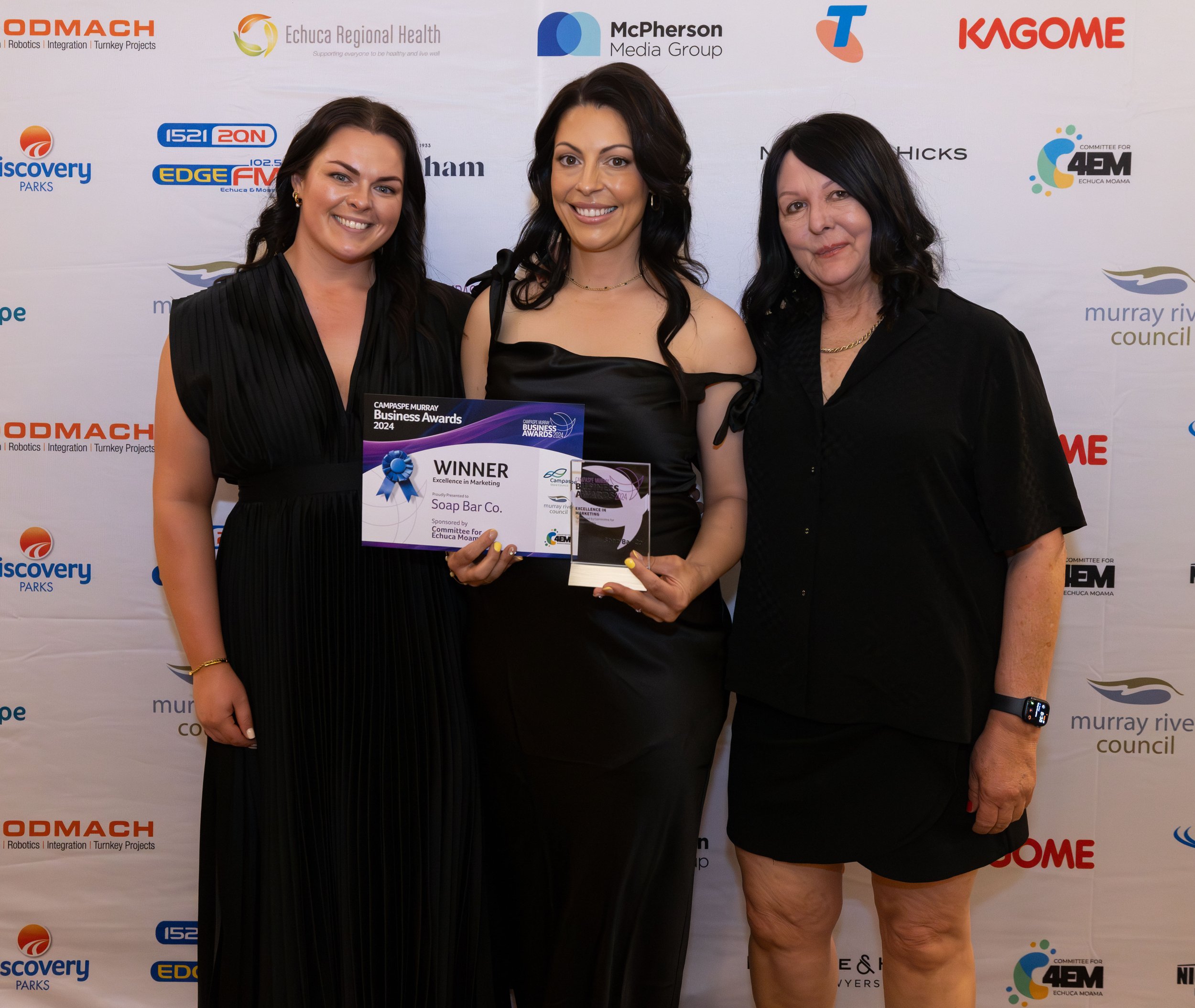 Vanessa Bronsgeest and Team businessawards2024-32.jpg