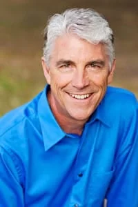 daniel_sm-200x300.jpg
