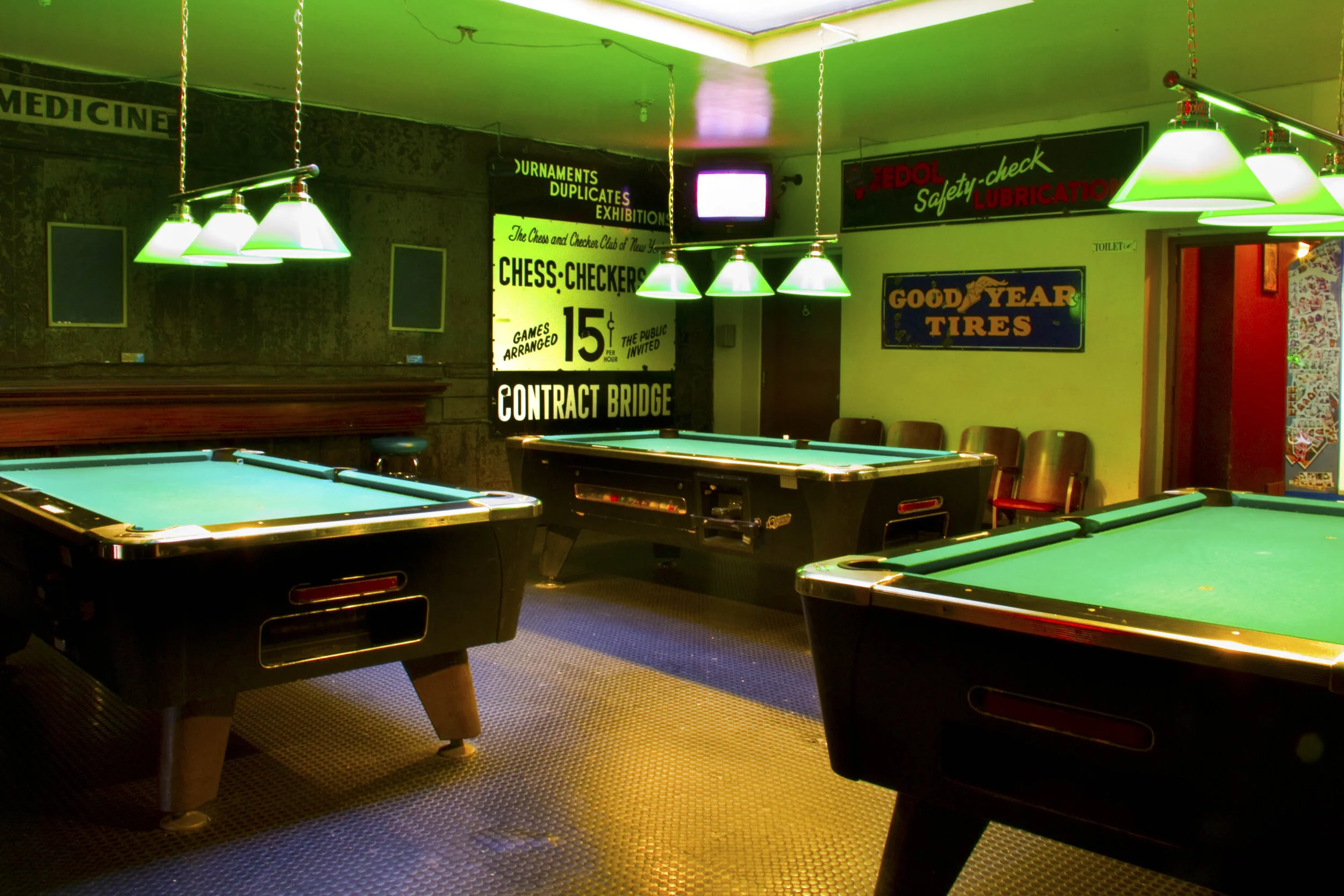 2601_BleeckerStreetBar_raw1.jpg