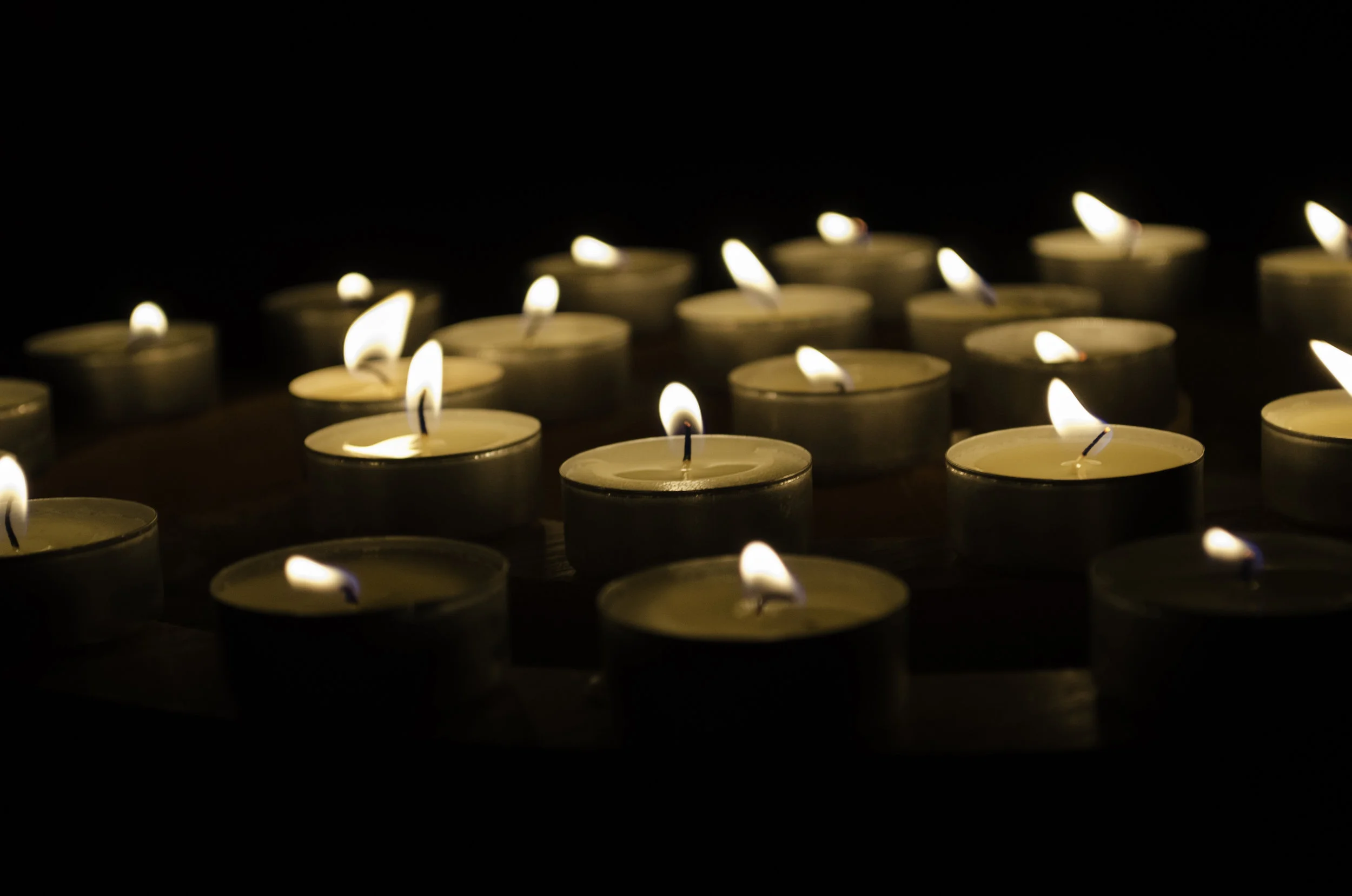 Advent by Candlelight