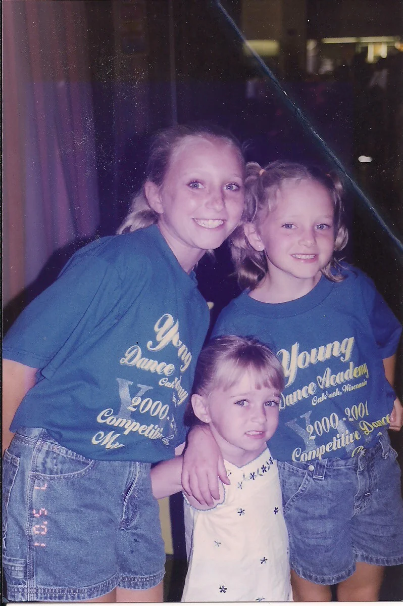 The three youngest (from left to right): Maggie, Annie, Me