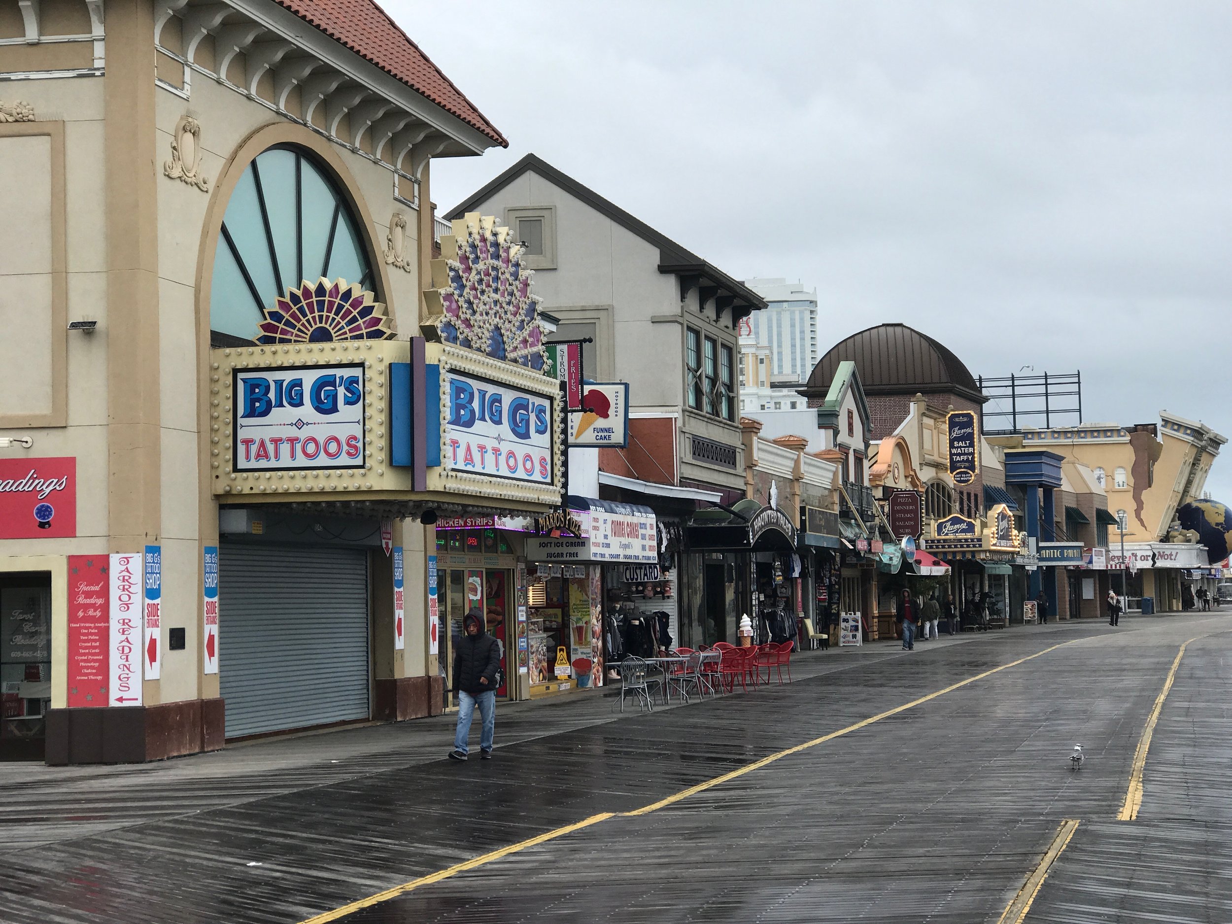  On a cold autumn day, crowds are light on Atlantic City’s Boardwalk     