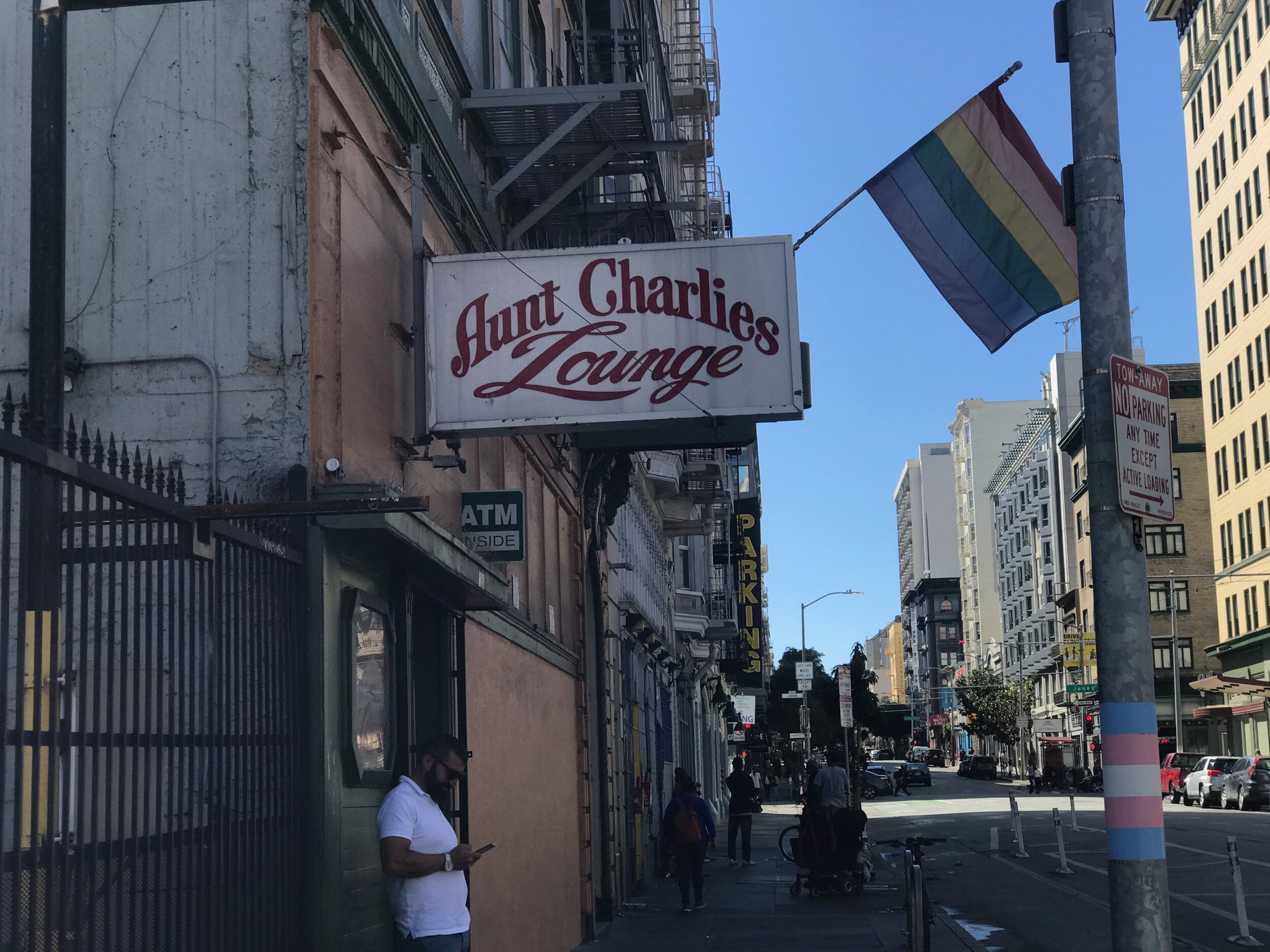  Noted for its weekend drag shows, Aunt Charley’s is the last surviving gay bar in the Tenderloin. 