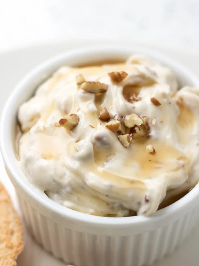 IMG_4424-Maple-Honey-Roasted-Pecan-Cream-Cheese-www.lifeslittlesweets.com-680x1020-HERO.jpg
