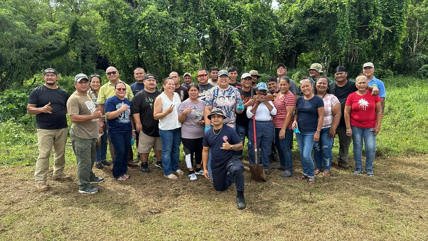 ᨒ↟  Arbor month is now coming to an end. For our final day of 2025 Arbor Month, we want to share some good news from Luta! 

A time was had yesterday on the Igua/Sinapalo road shoulder! The PCRP forestry team, Rota DLNR, and the Rota&rsquo;s Mayor&rs