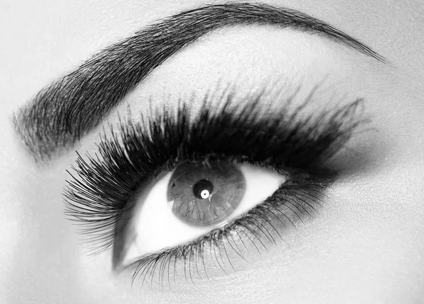 c61c18a0be4aa9b59dfc48a9181f6b47--plucking-perfect-eyebrows-growing-out-eyebrows.jpg