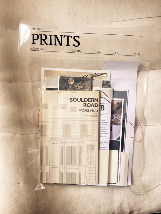 Goodie bag of mail publications designed by PSLab .