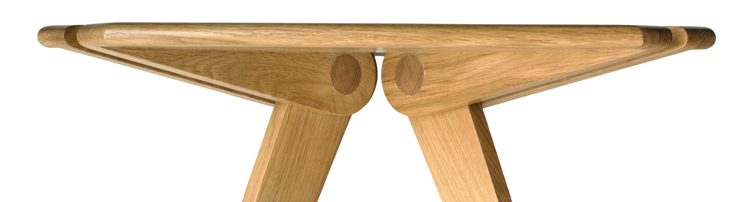 NBFN_Petalply_22SquareSideTable_closeup_CYPRESS.jpg